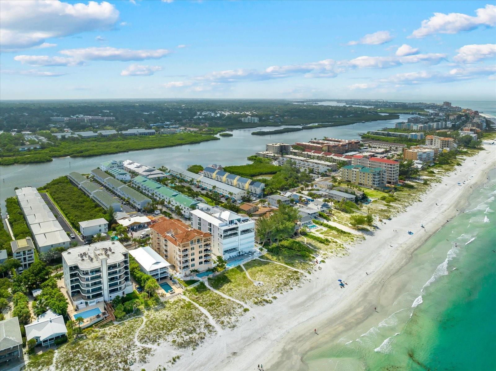 ONELLA CONDO - Residential