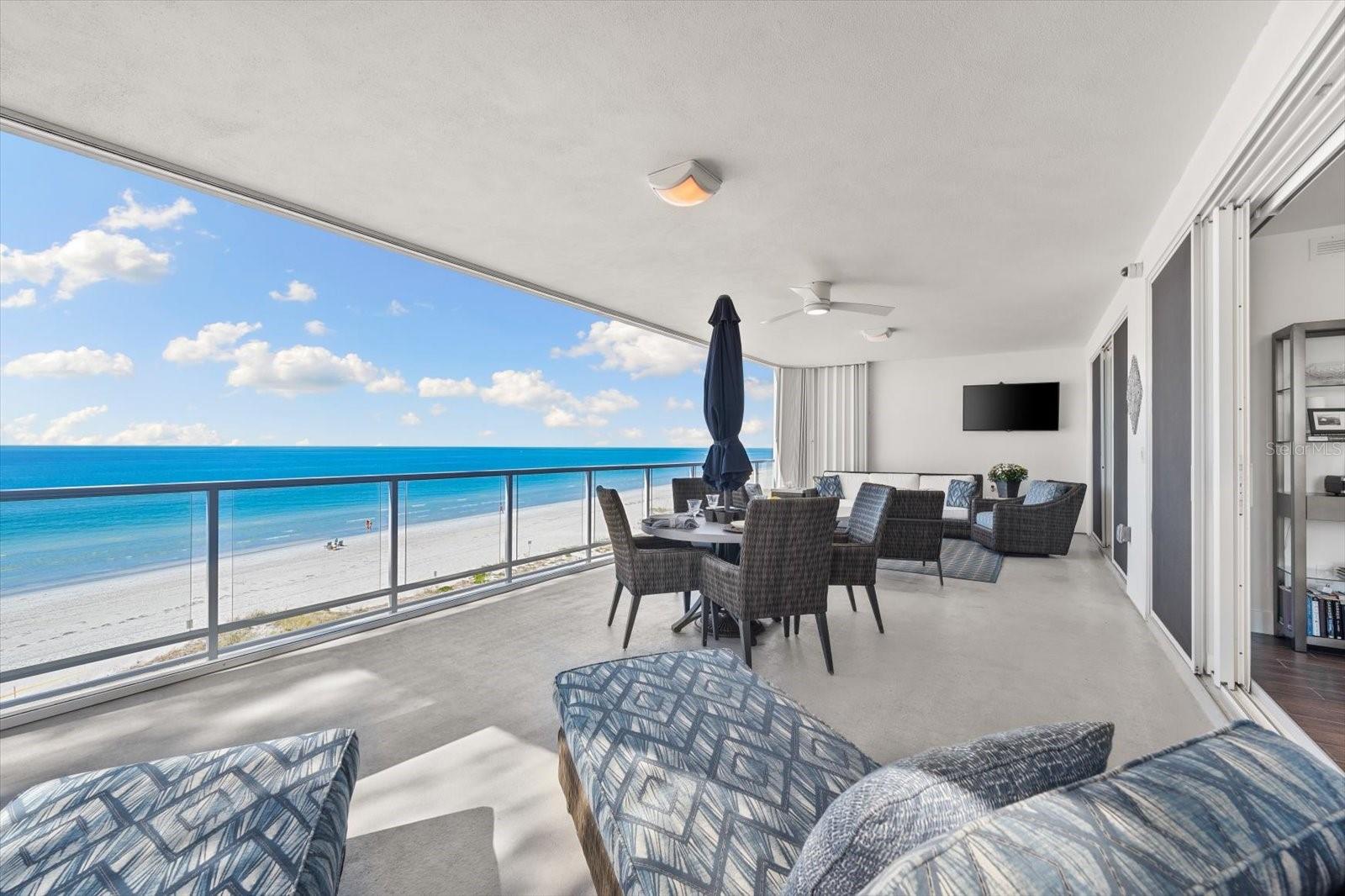 ONELLA CONDO - Residential