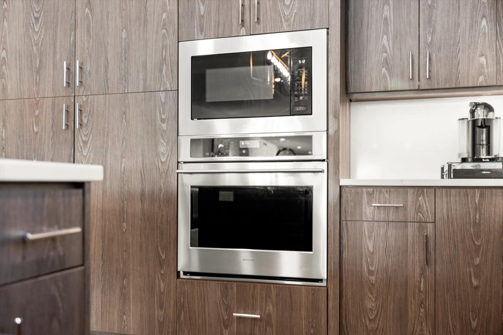 ONELLA CONDO - Residential