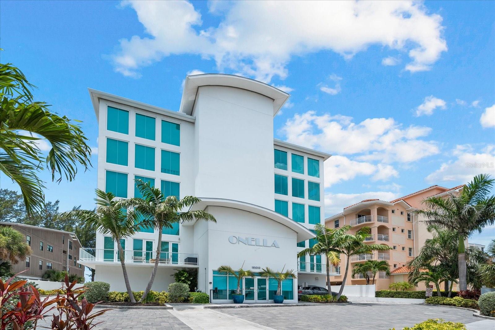 ONELLA CONDO - Residential