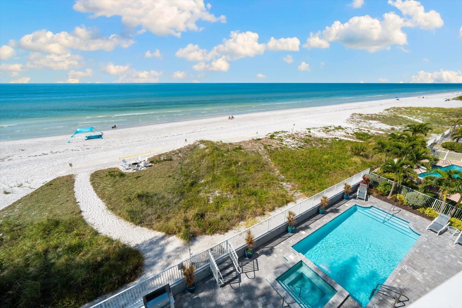 ONELLA CONDO - Residential