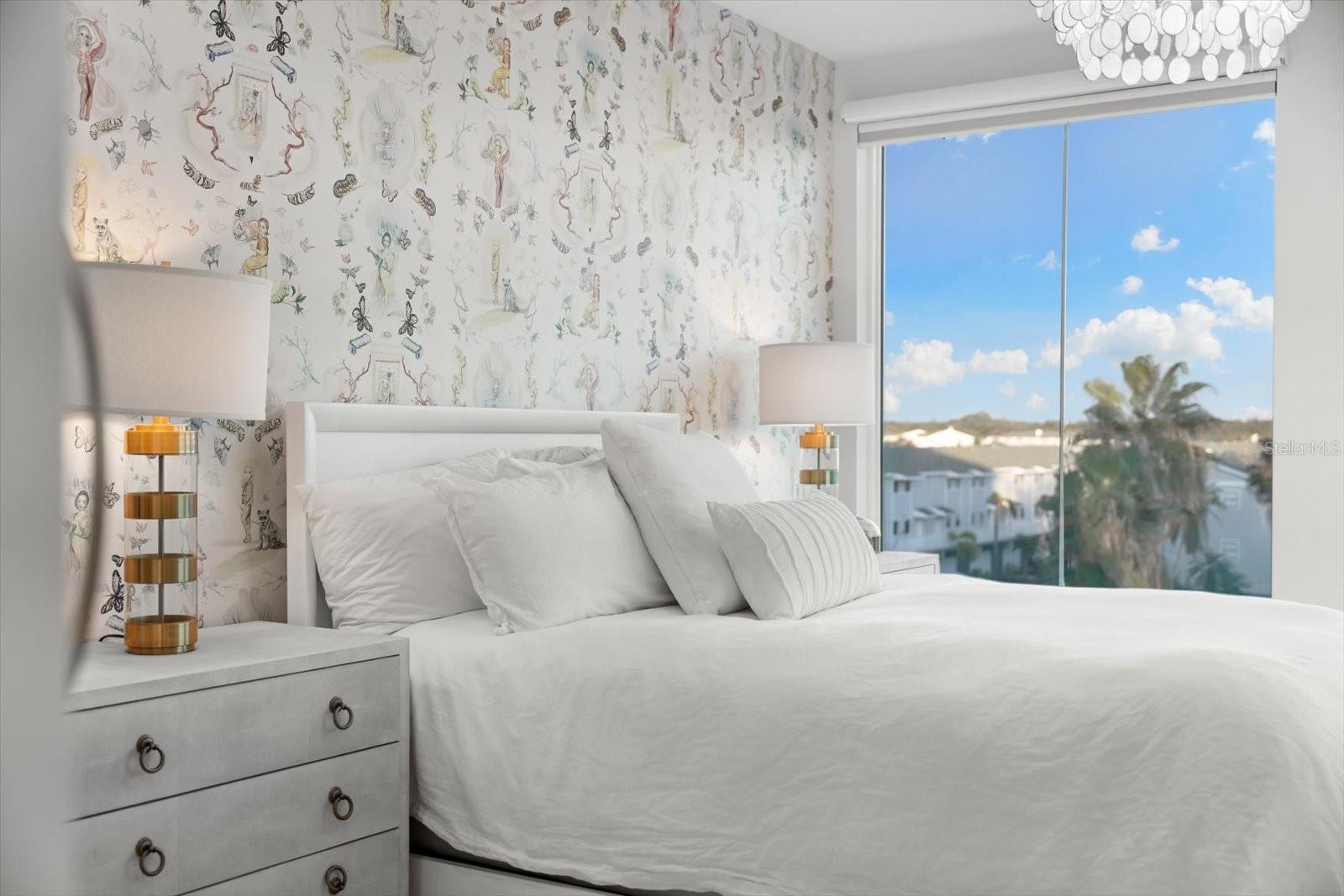 ONELLA CONDO - Residential