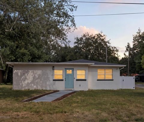 Photo of 3020 E Idlewild Avenue, Tampa, FL 33610 (MLS # TB8439871)