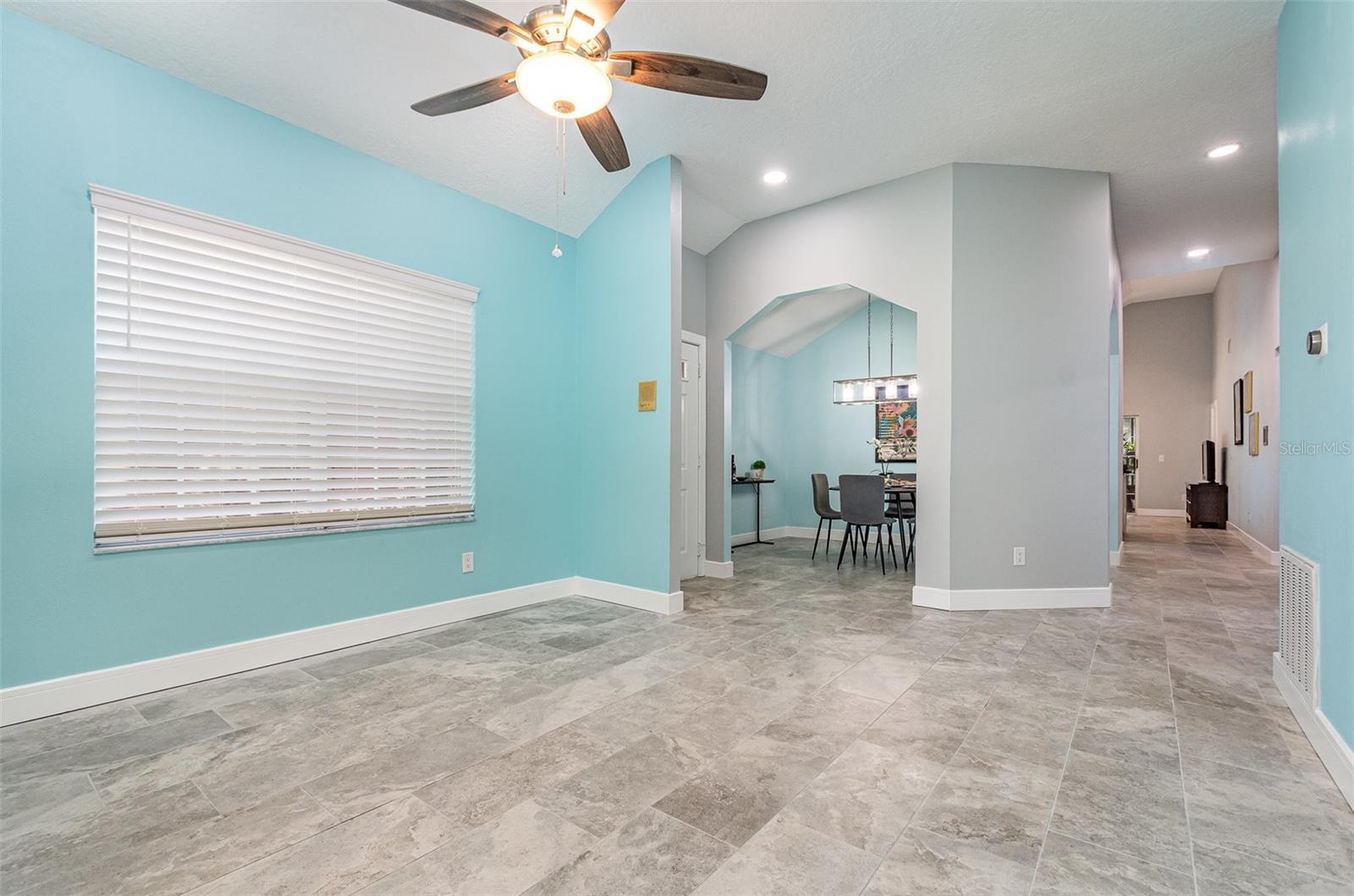 316 DORNOCH CT