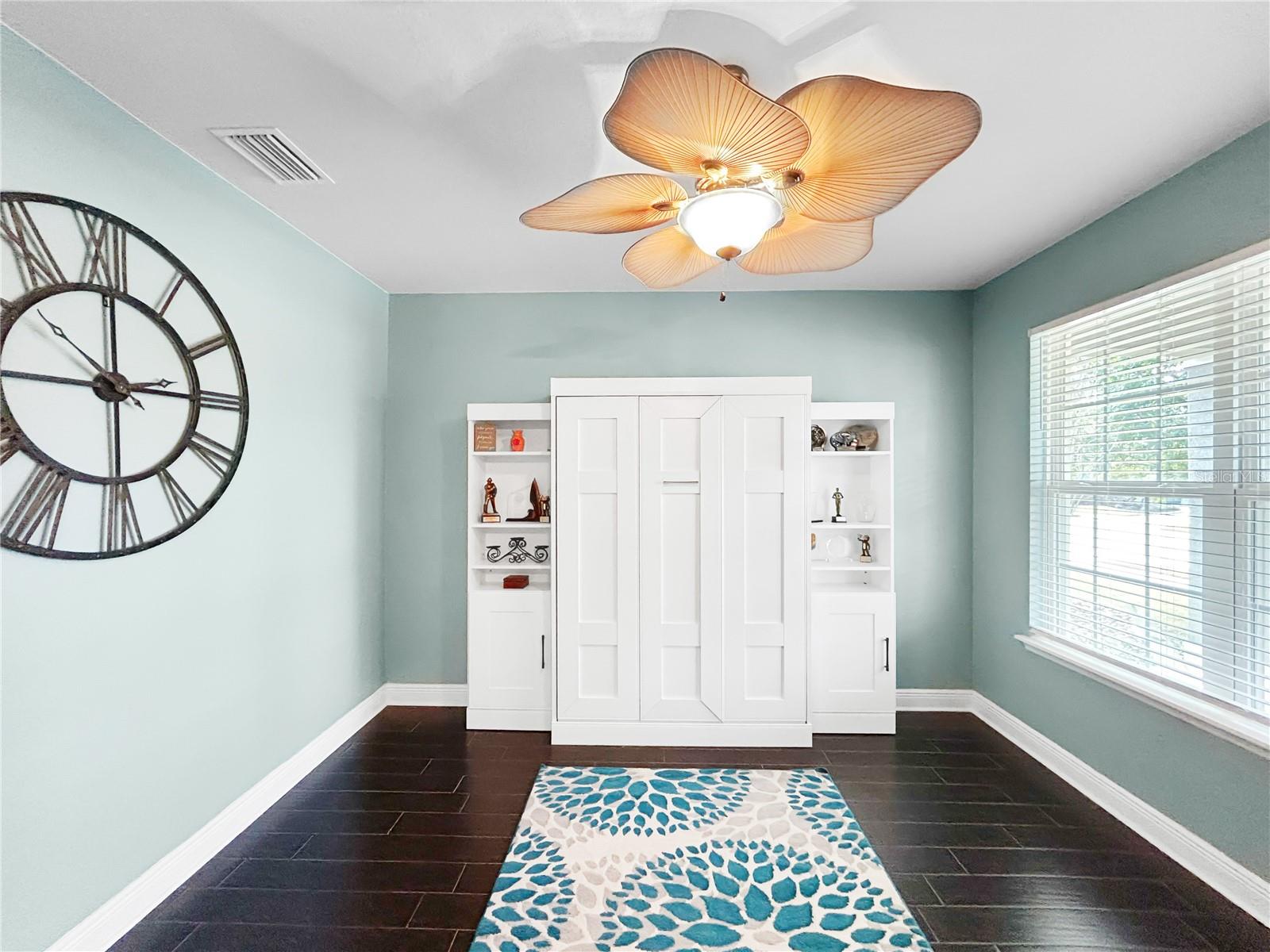 LUCAYA LAKE CLUB PH 3 - Residential