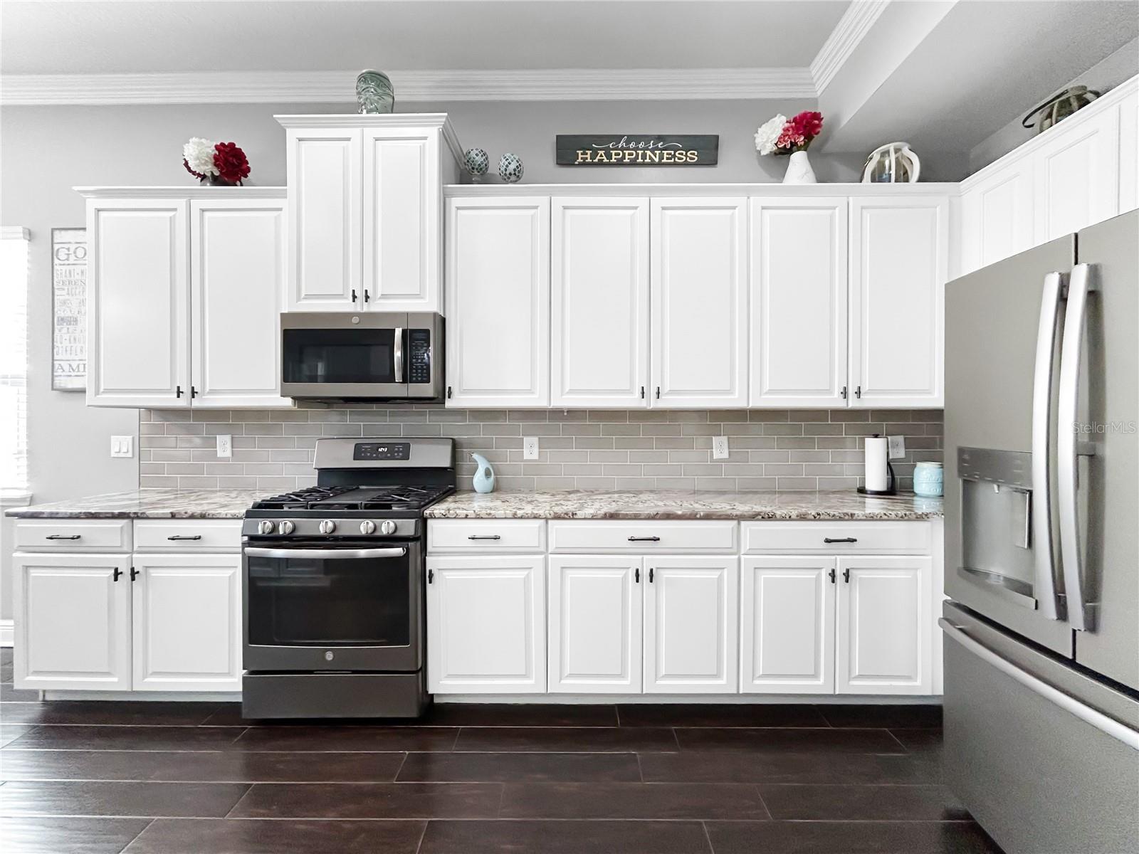 LUCAYA LAKE CLUB PH 3 - Residential