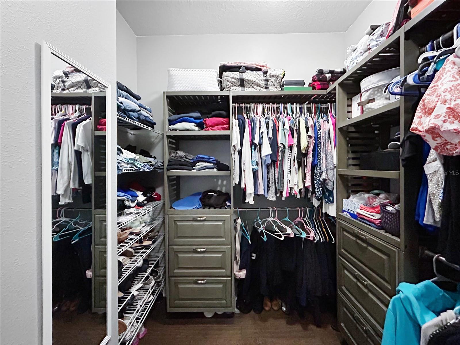 LUCAYA LAKE CLUB PH 3 - Residential