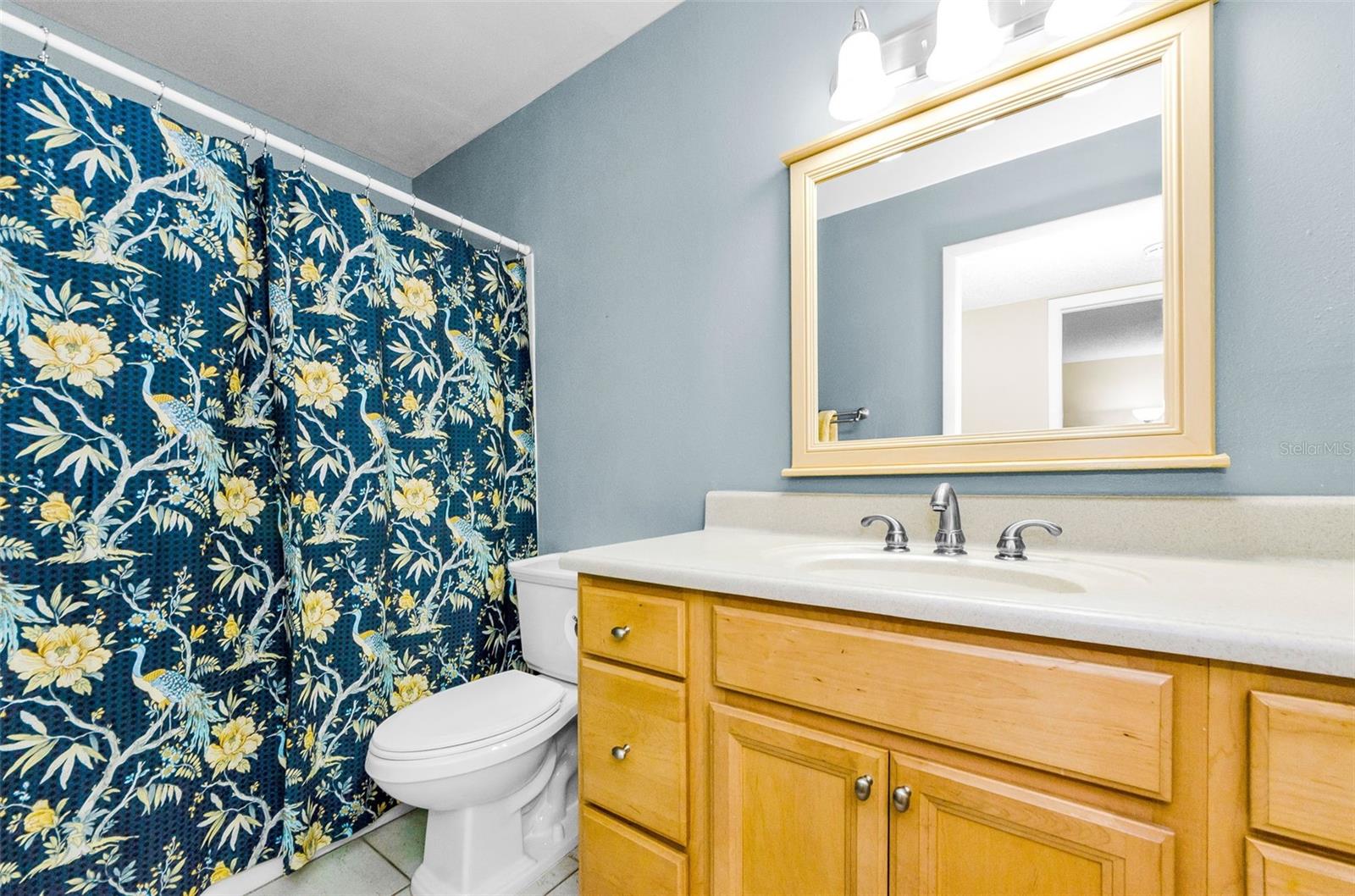 FOX CHASE WEST CONDO - Residential