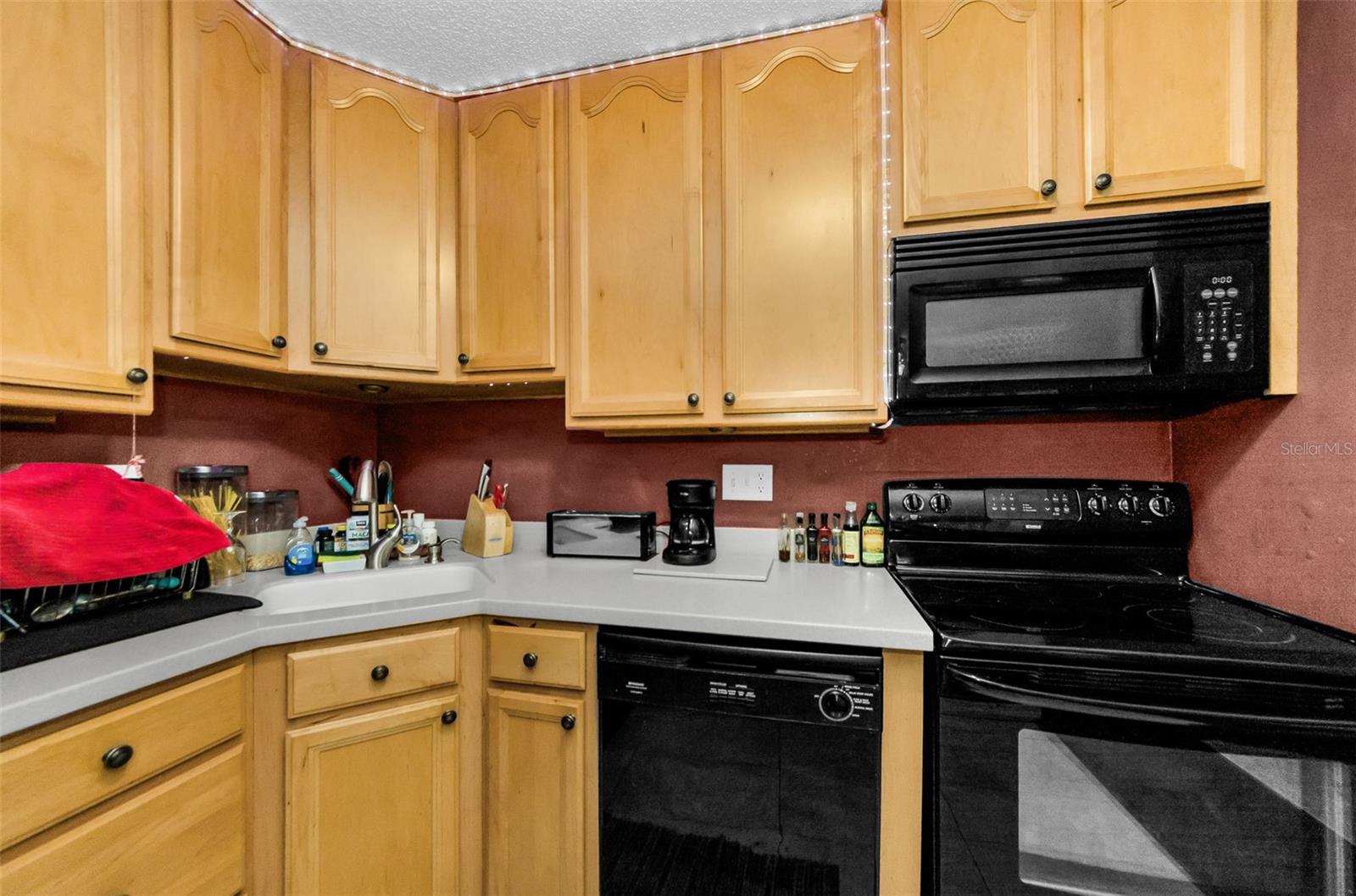 FOX CHASE WEST CONDO - Residential