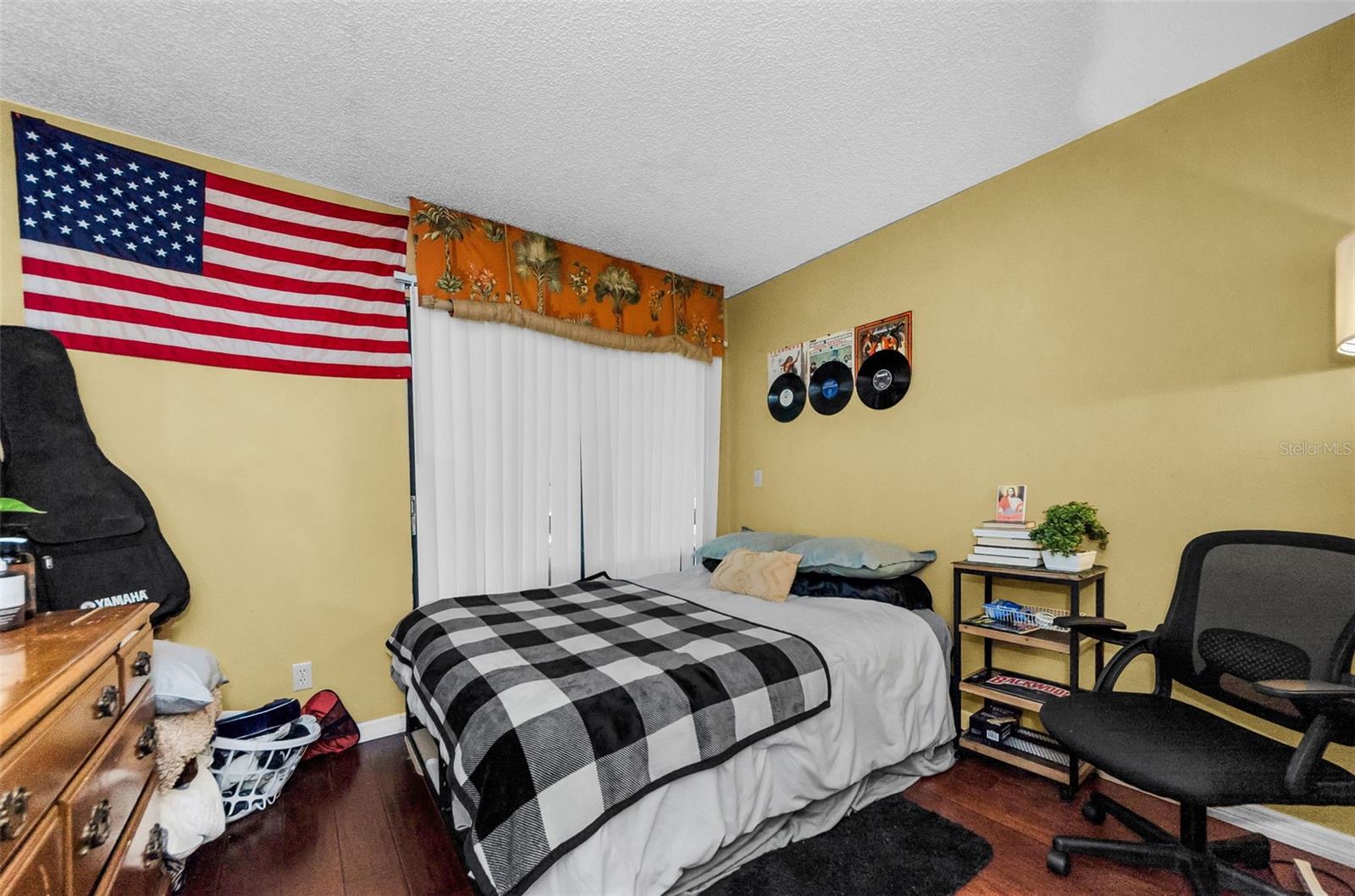 FOX CHASE WEST CONDO - Residential