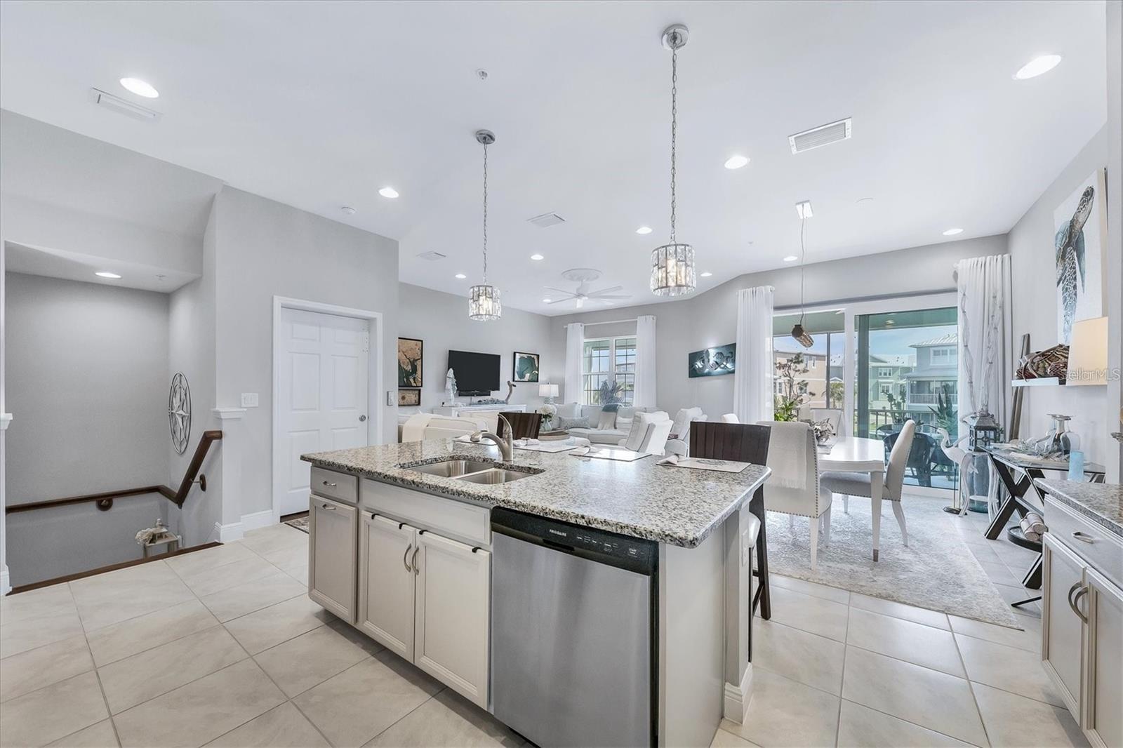 LANDINGS CORAL CRK - Residential