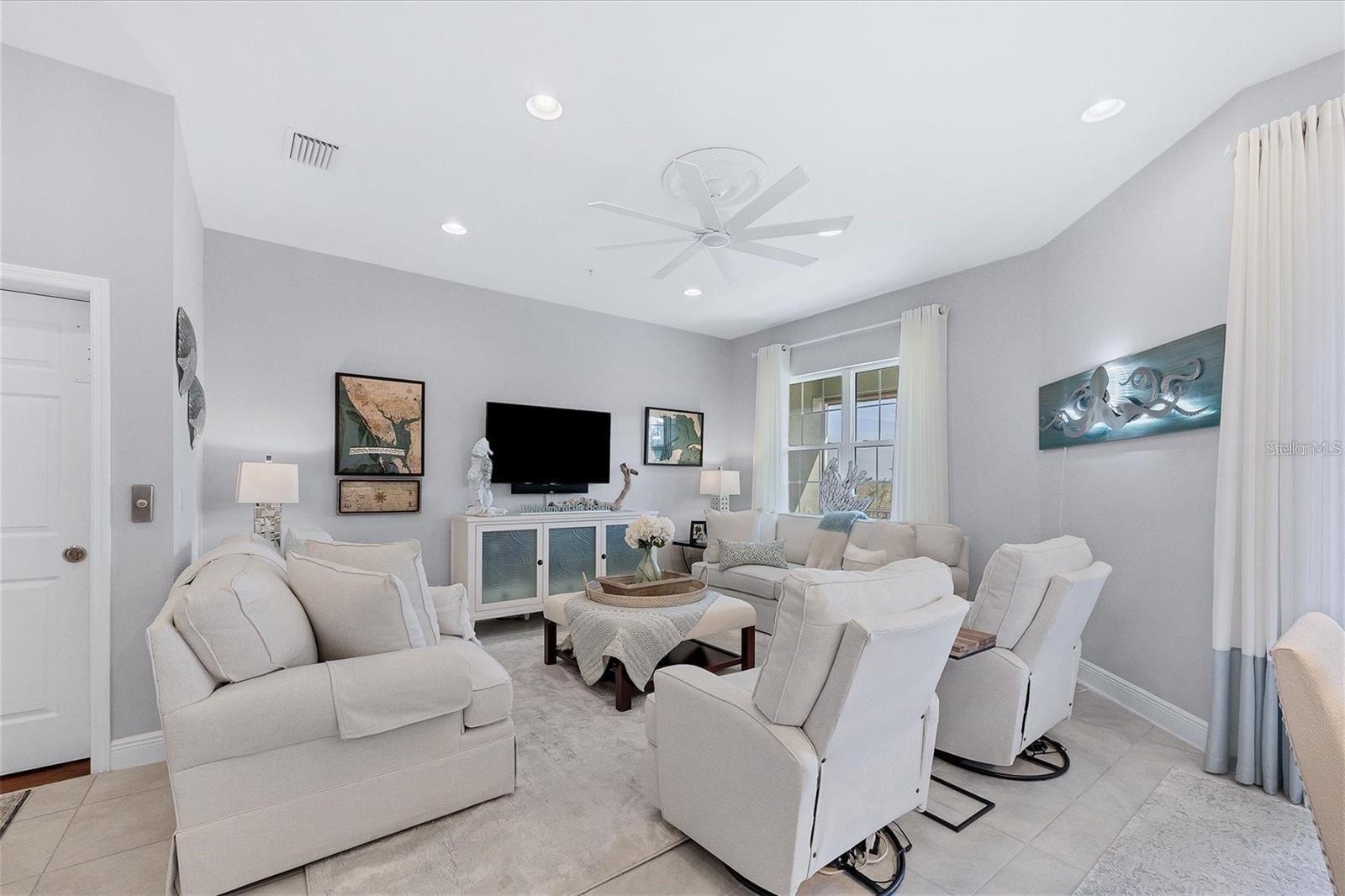 LANDINGS CORAL CRK - Residential