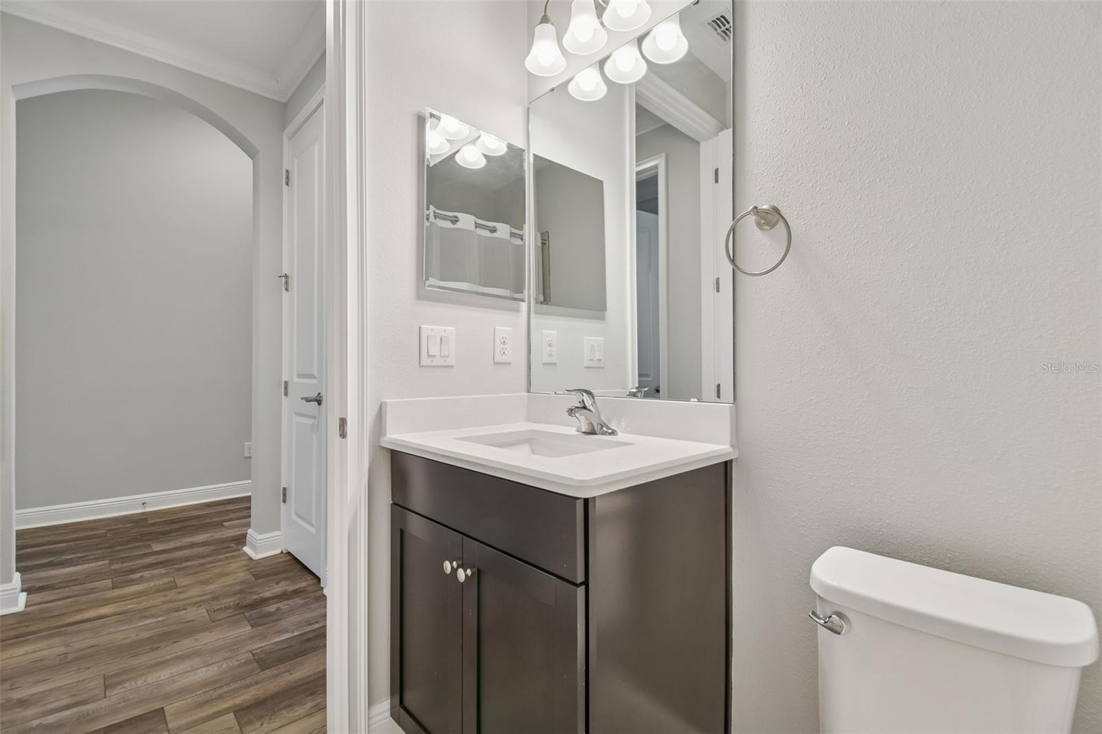 FLORABLU ESTATES - Residential