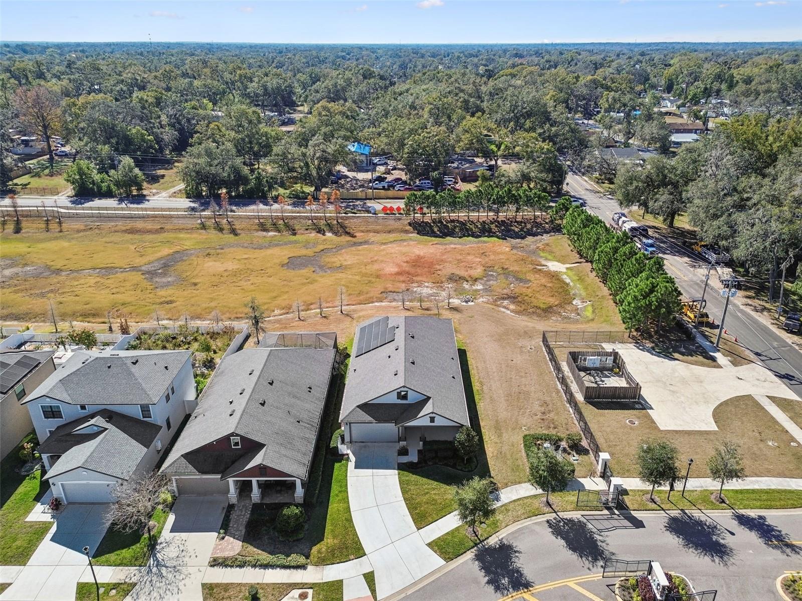 FLORABLU ESTATES - Residential