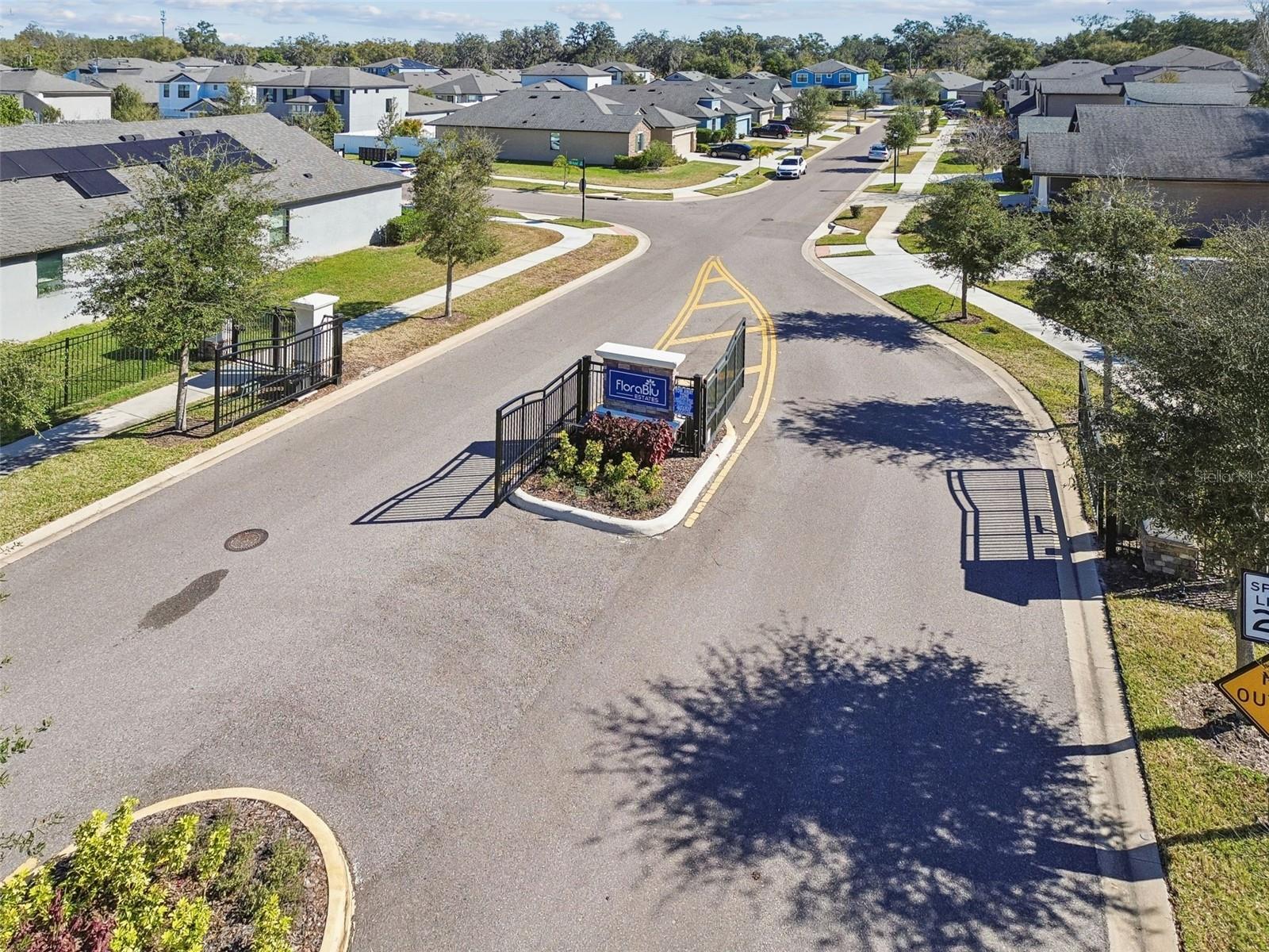 FLORABLU ESTATES - Residential