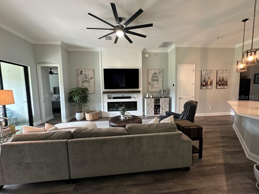 FLORABLU ESTATES - Residential