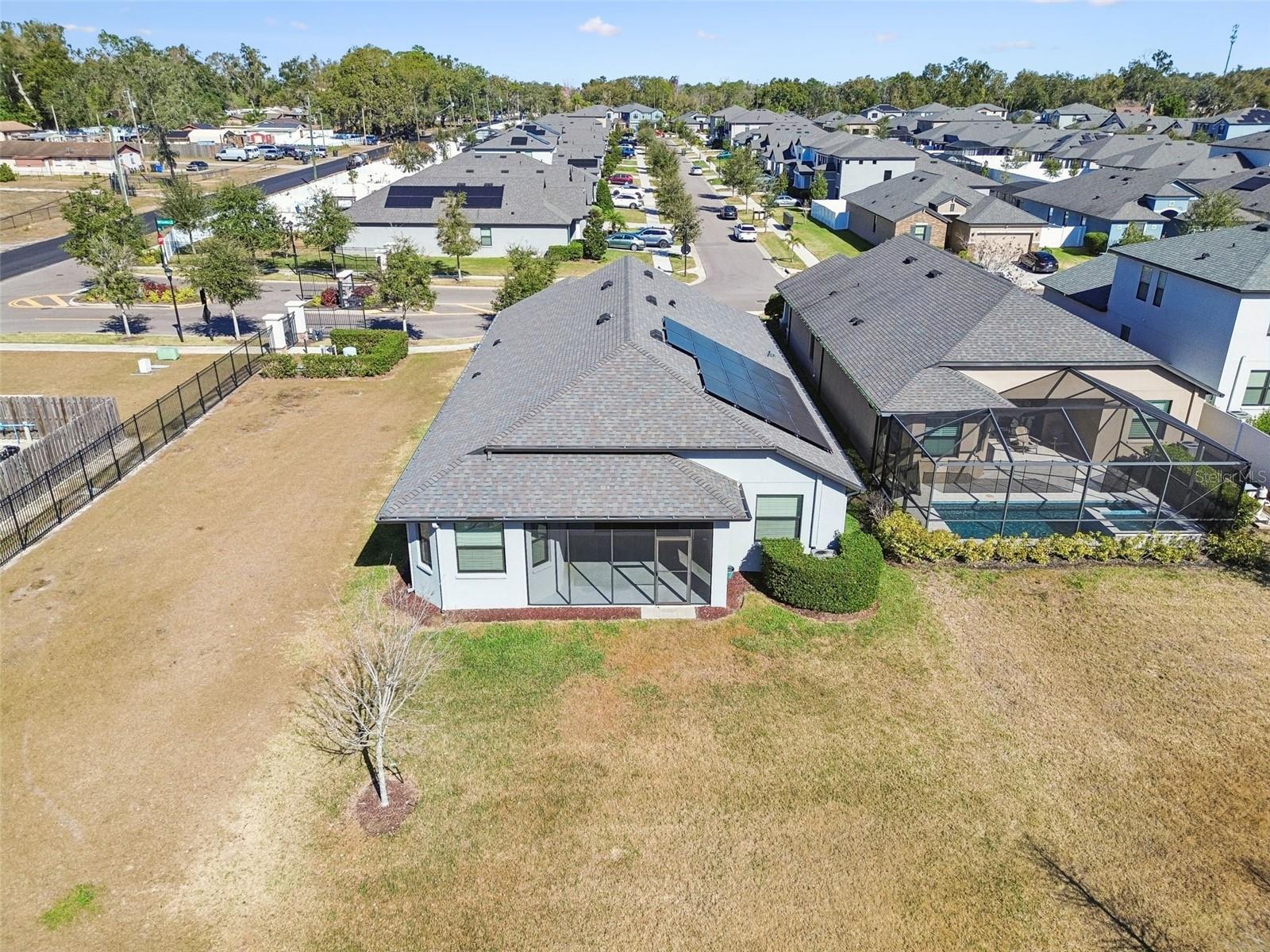 FLORABLU ESTATES - Residential