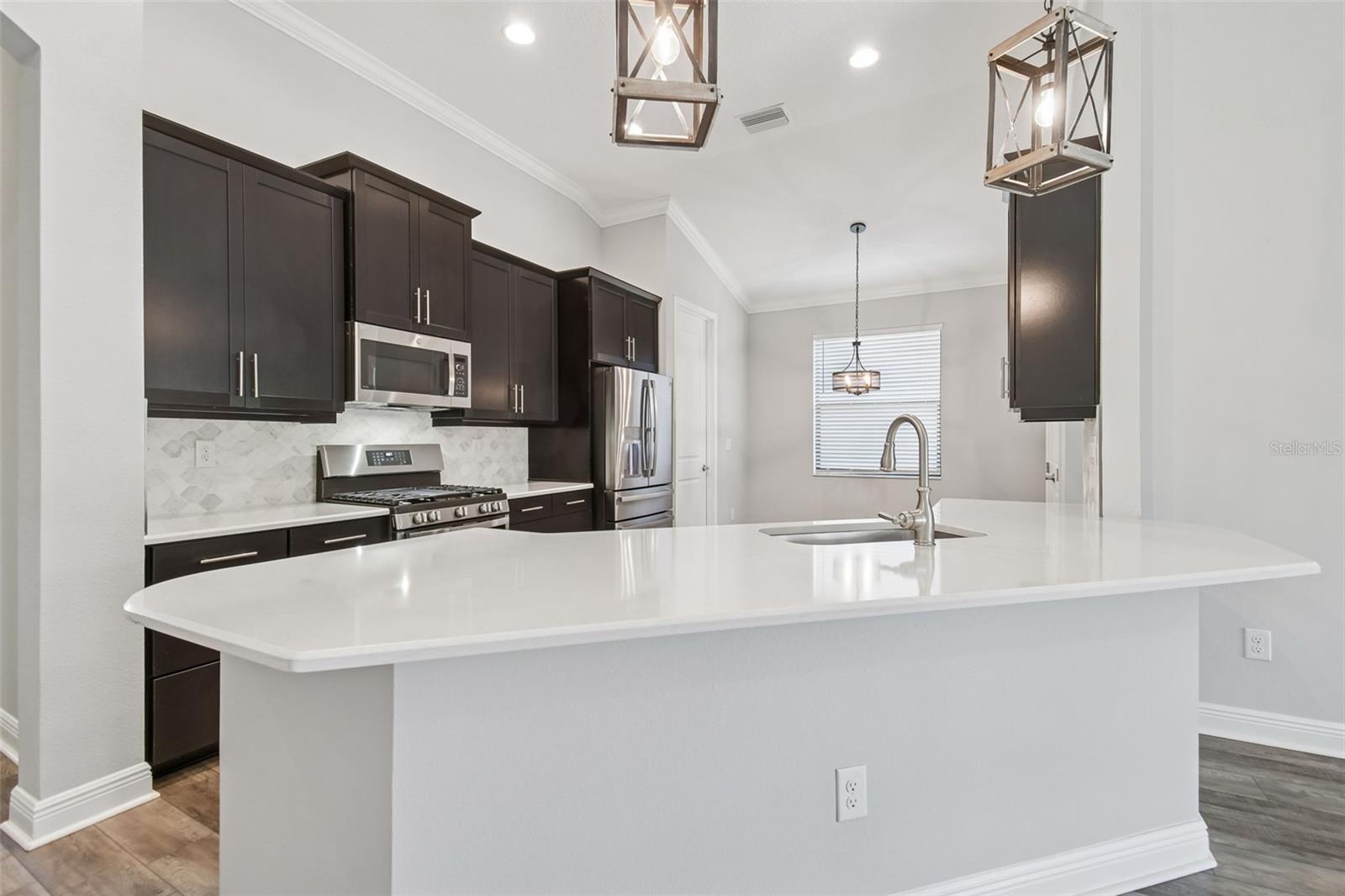 FLORABLU ESTATES - Residential