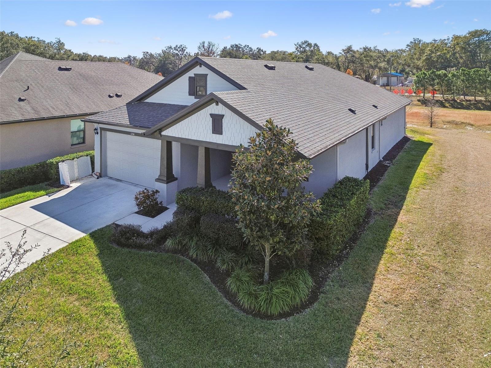 FLORABLU ESTATES - Residential