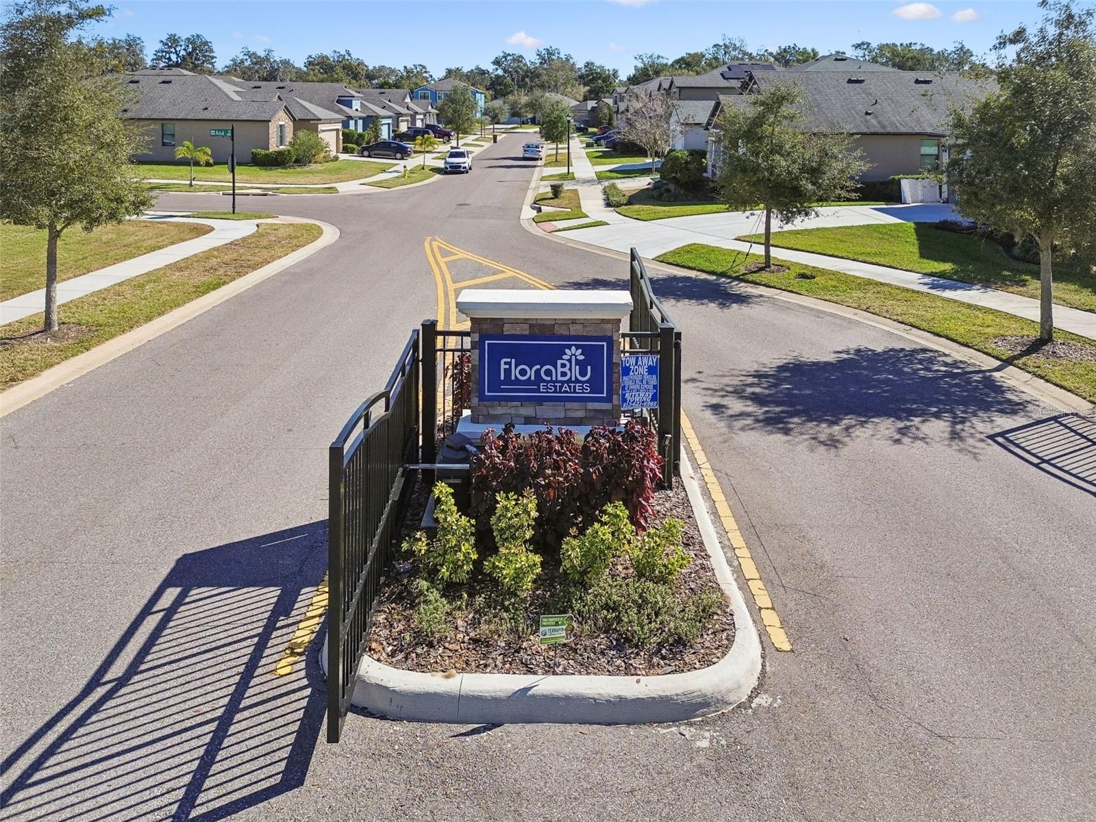 FLORABLU ESTATES - Residential