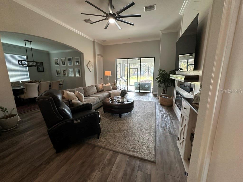 FLORABLU ESTATES - Residential