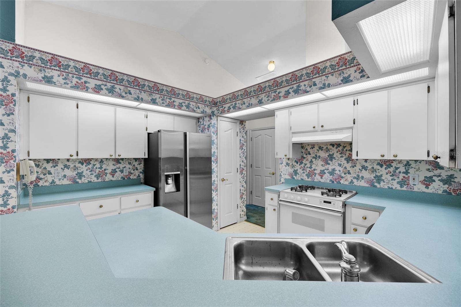 6724 NW 34TH DRIVE