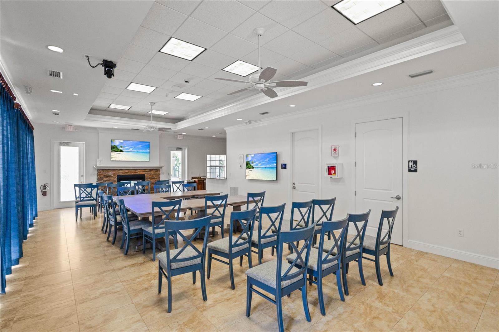 COUNTRY CLUB EAST AT LAKEWD RNCH OO1&2 - Residential