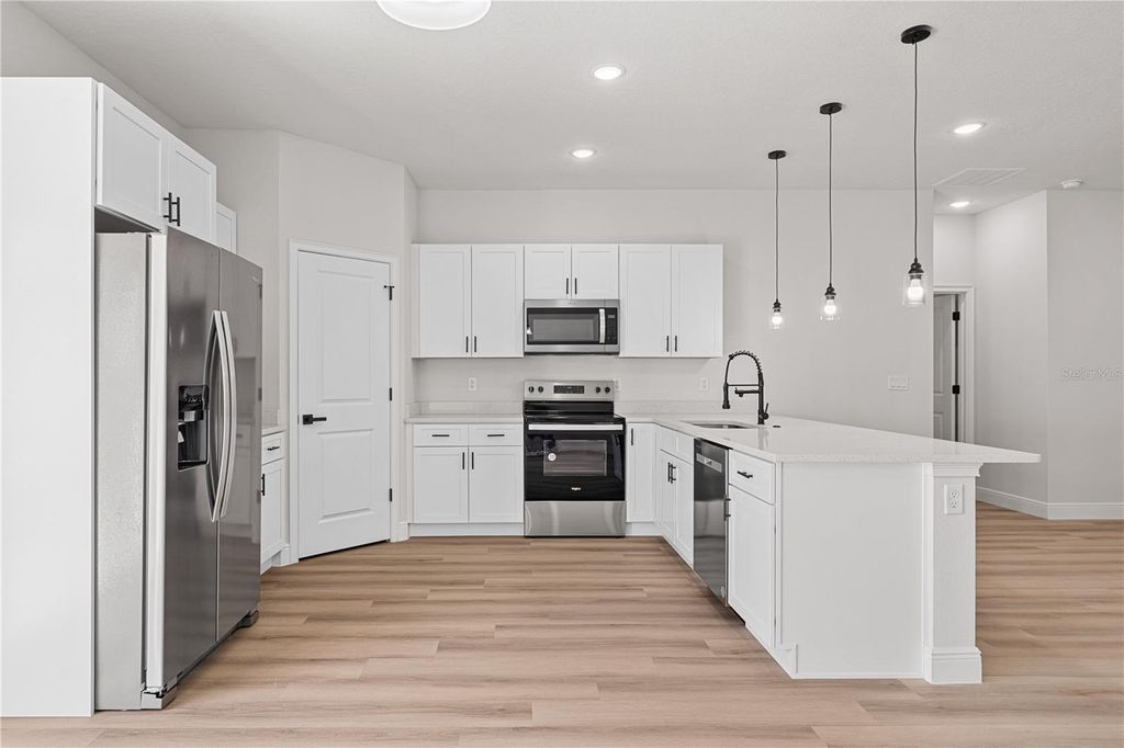 Photo of 3967 SW 169th Lane, Ocala, FL 34473 (MLS # O6342470)