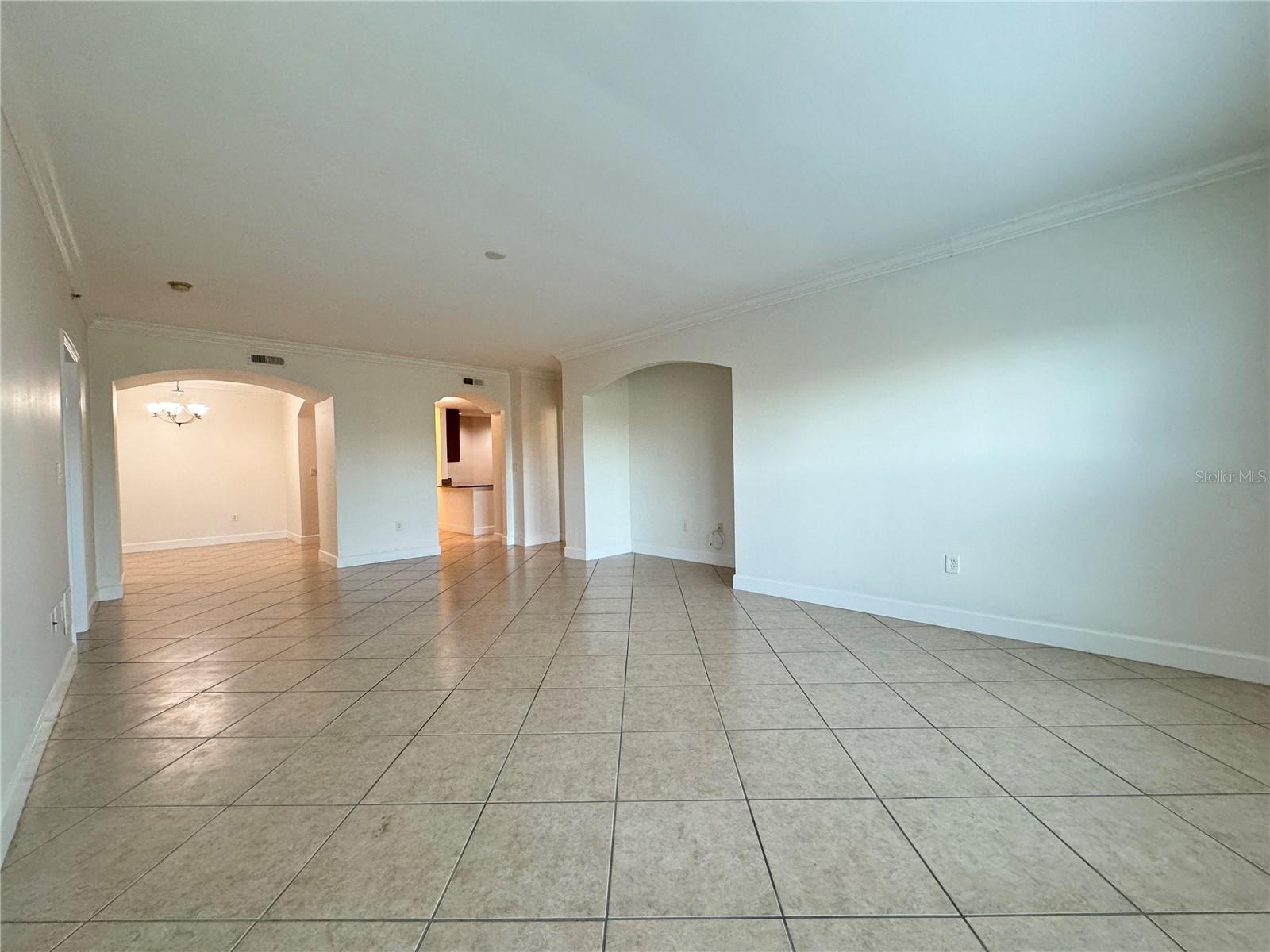 RIVER DANCE - Residential Lease