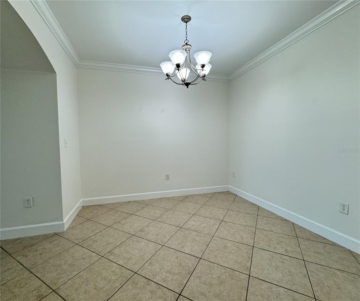 RIVER DANCE - Residential Lease