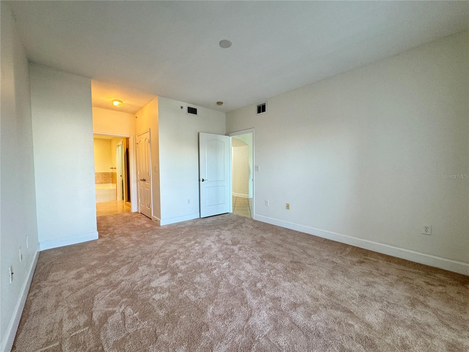 RIVER DANCE - Residential Lease