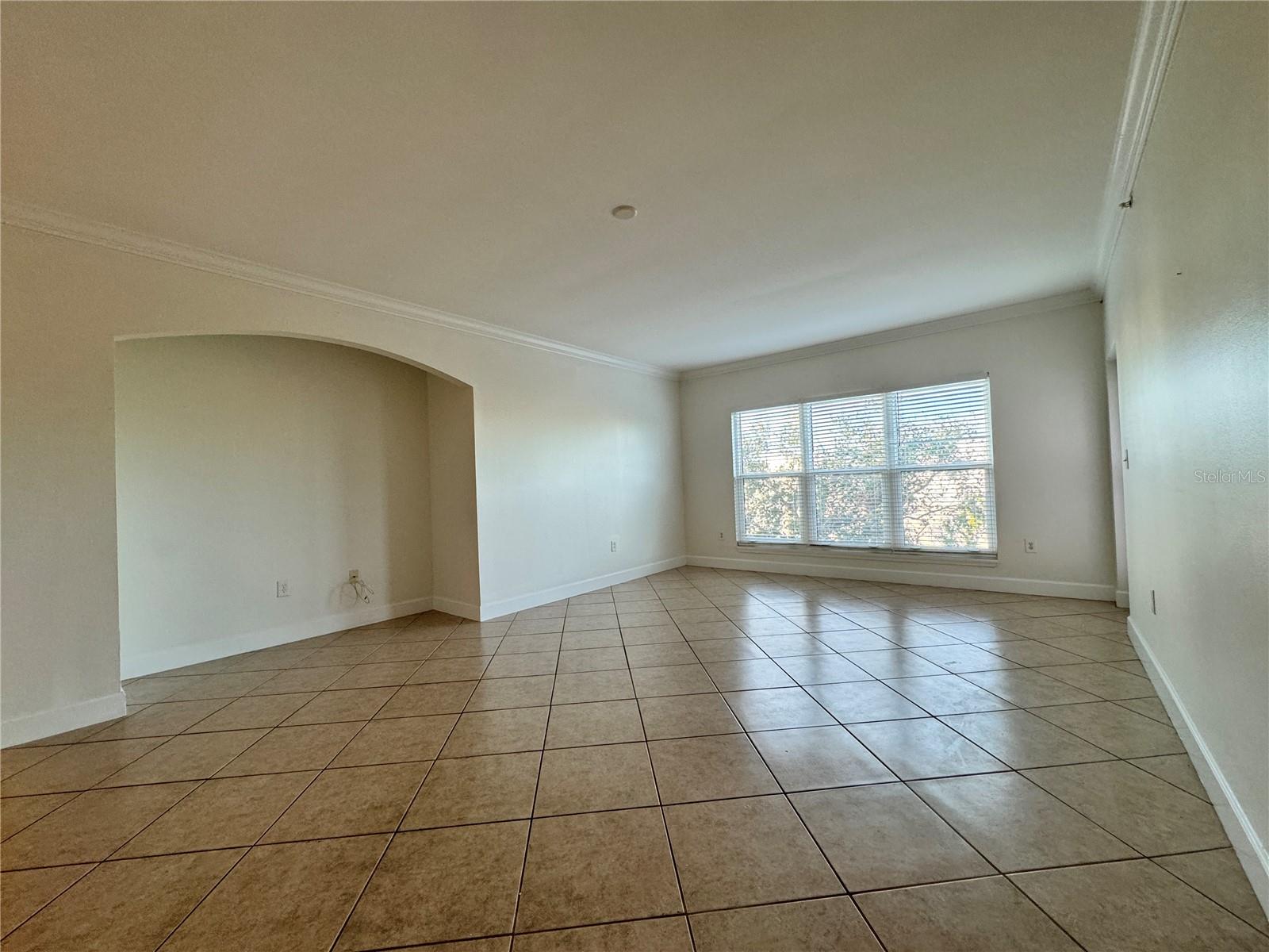 RIVER DANCE - Residential Lease