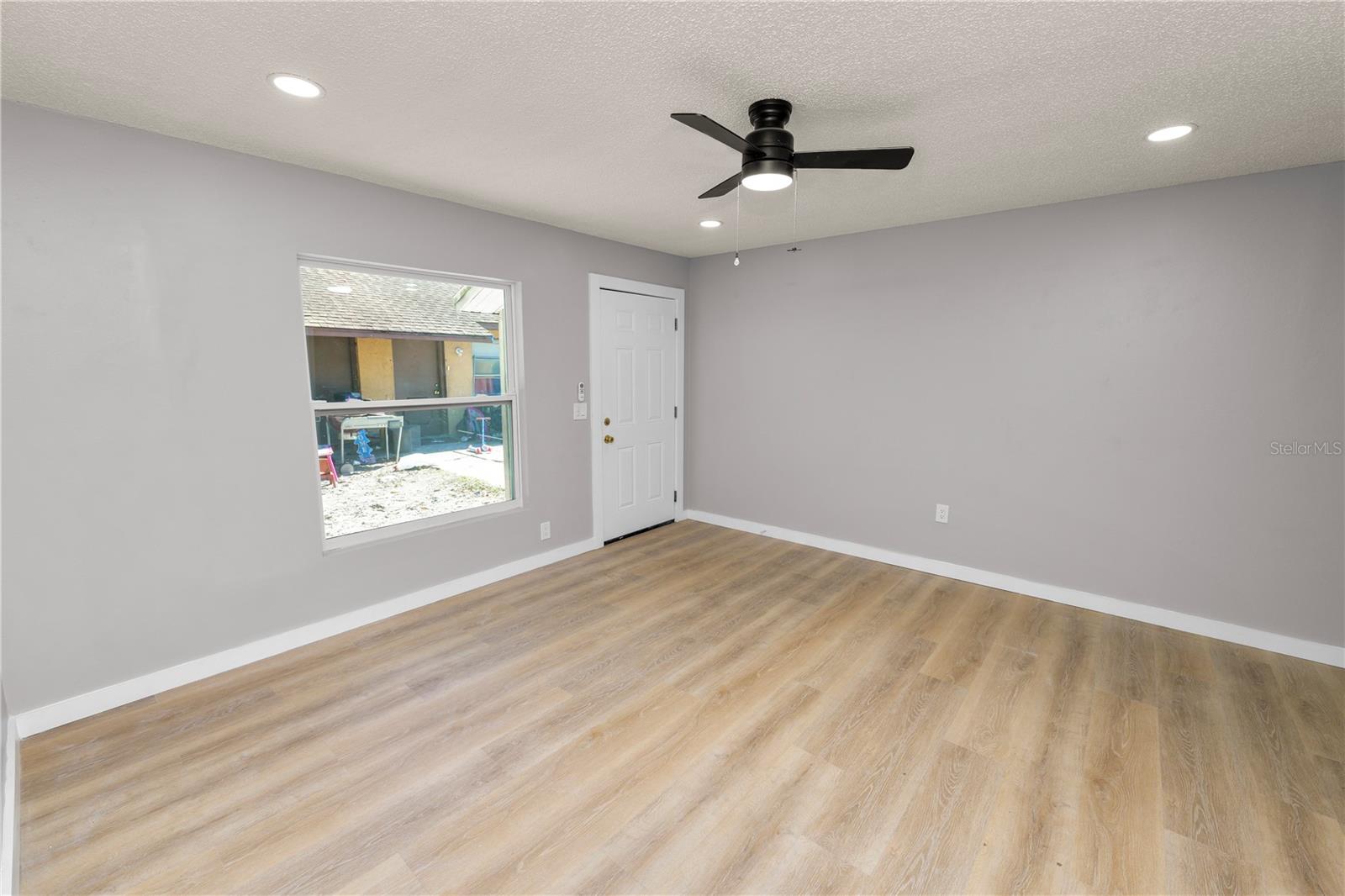 CHESTNUT WOODS SUB - Residential Income