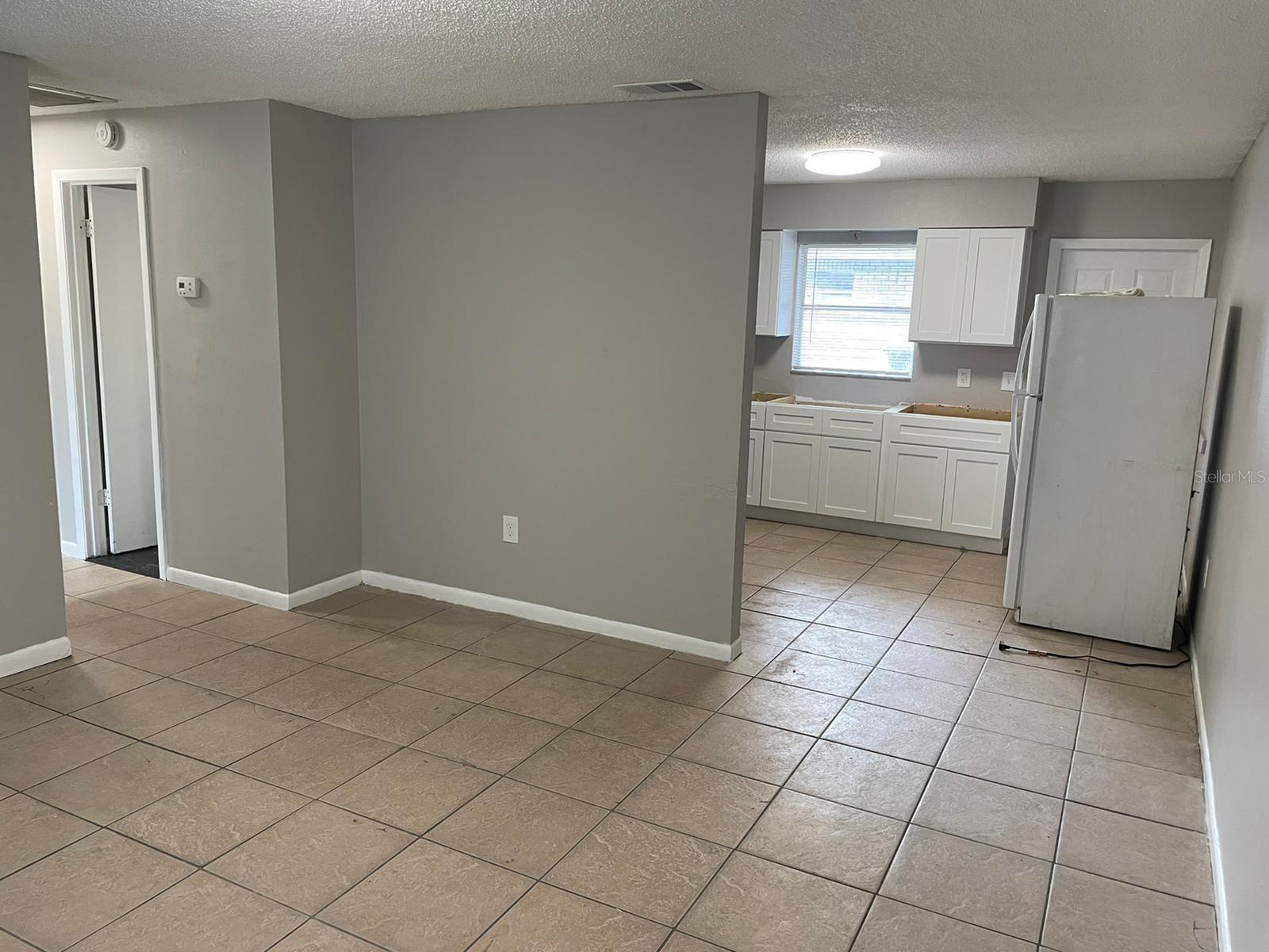 2493 CHESTNUT WOODS DRIVE 2495