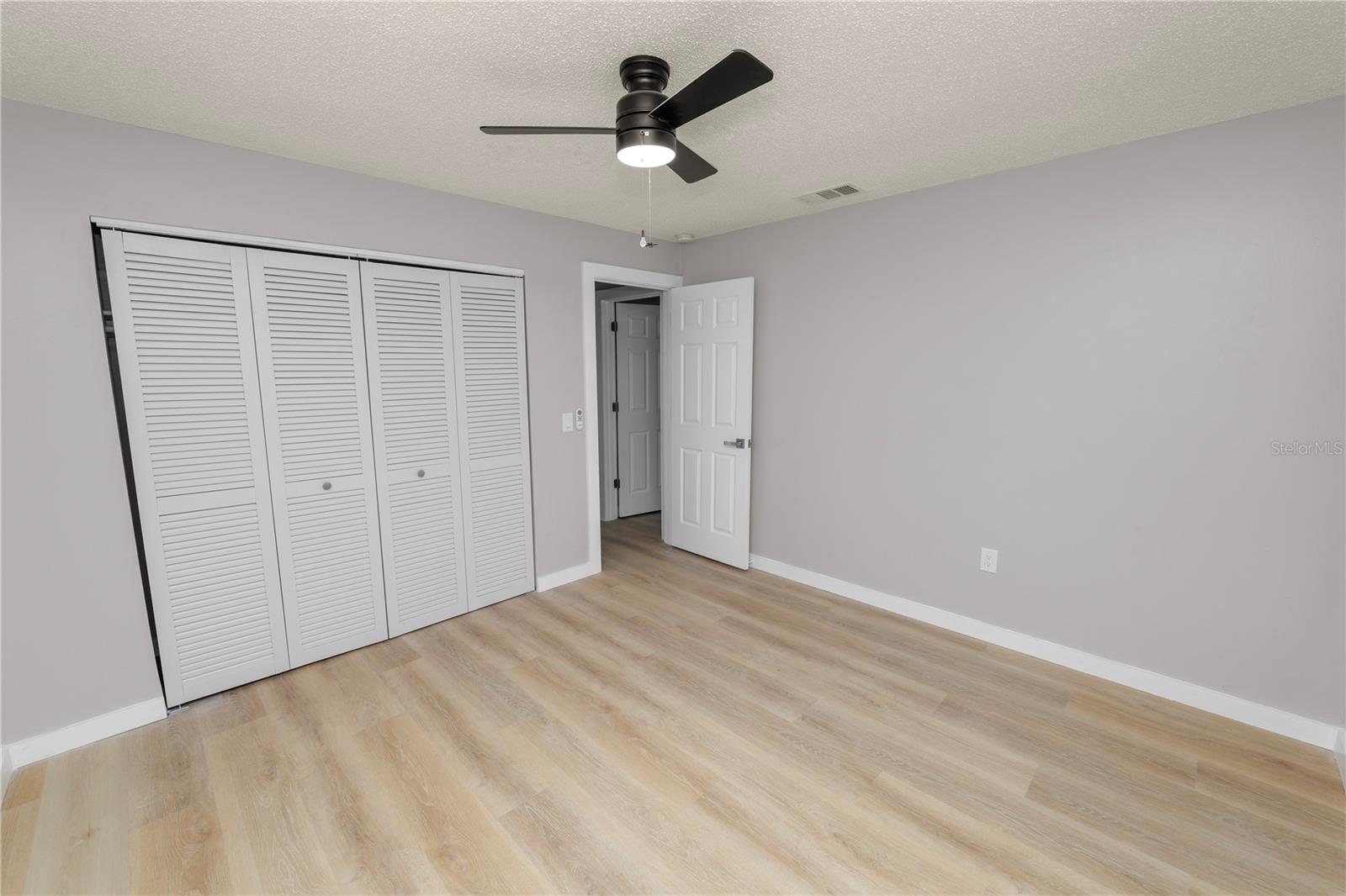 CHESTNUT WOODS SUB - Residential Income