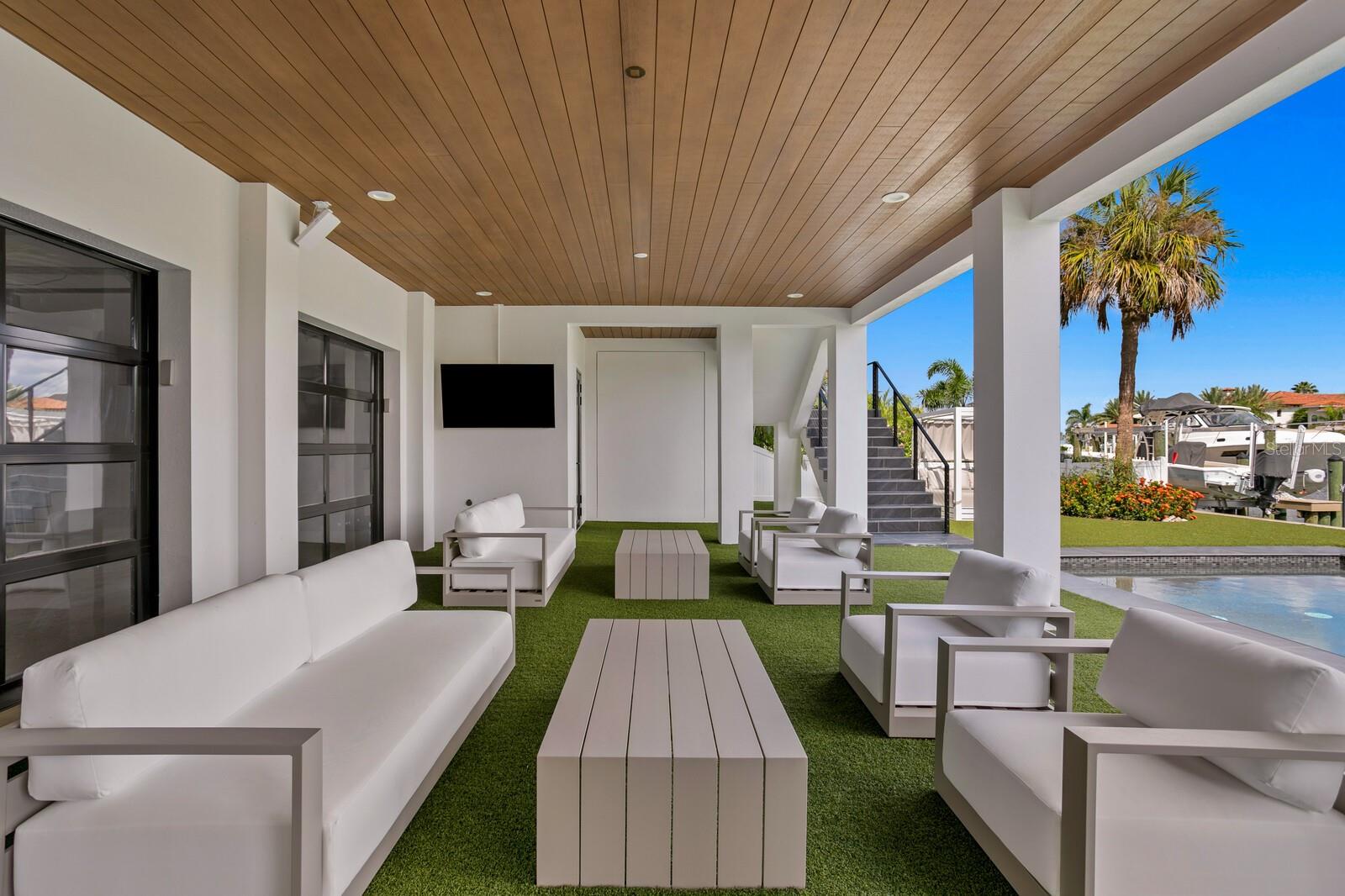 SUNSET PARK ISLES UNIT 2 - Residential
