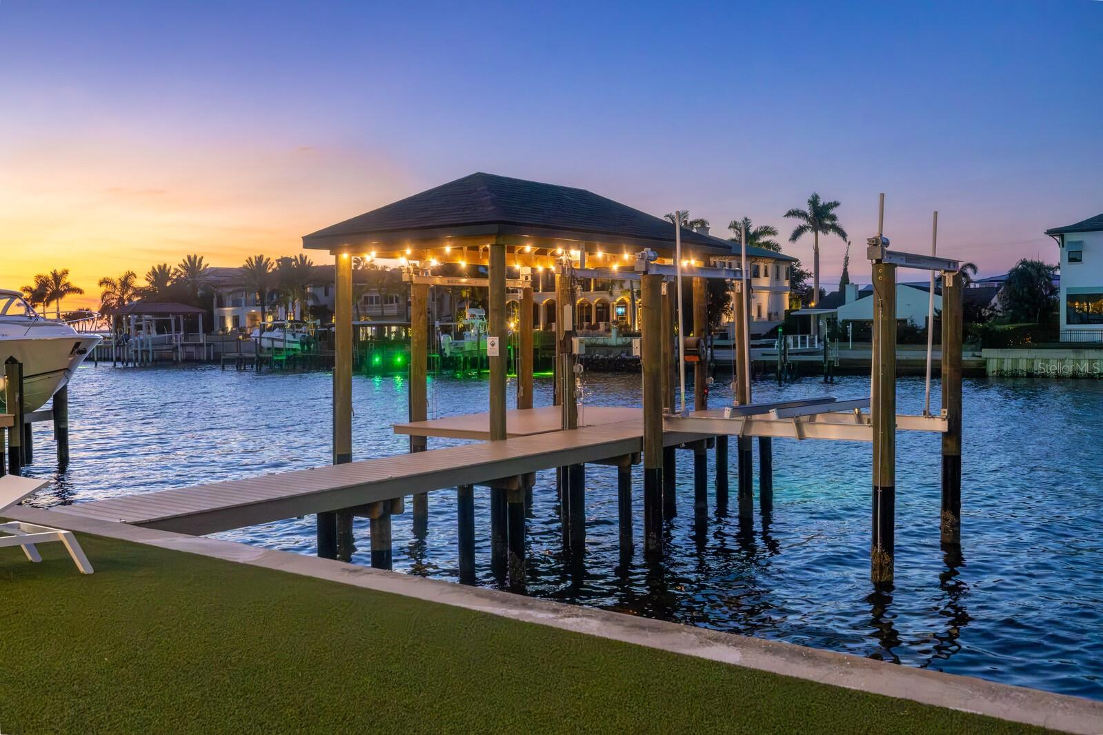 SUNSET PARK ISLES UNIT 2 - Residential