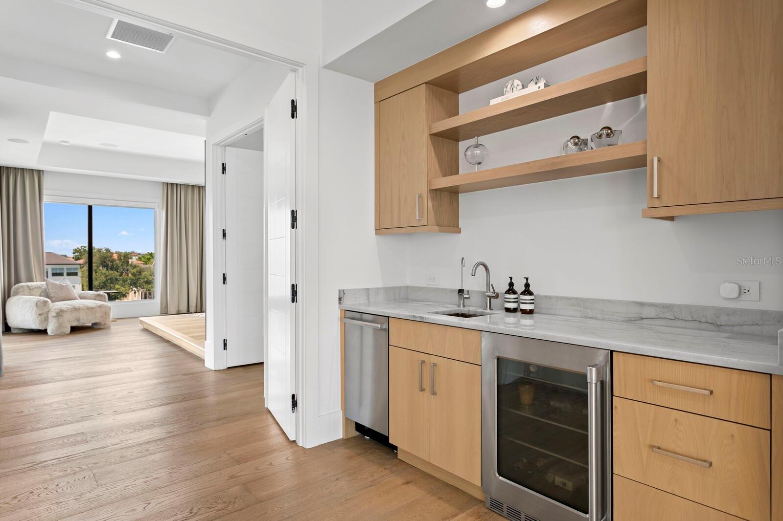 SUNSET PARK ISLES UNIT 2 - Residential