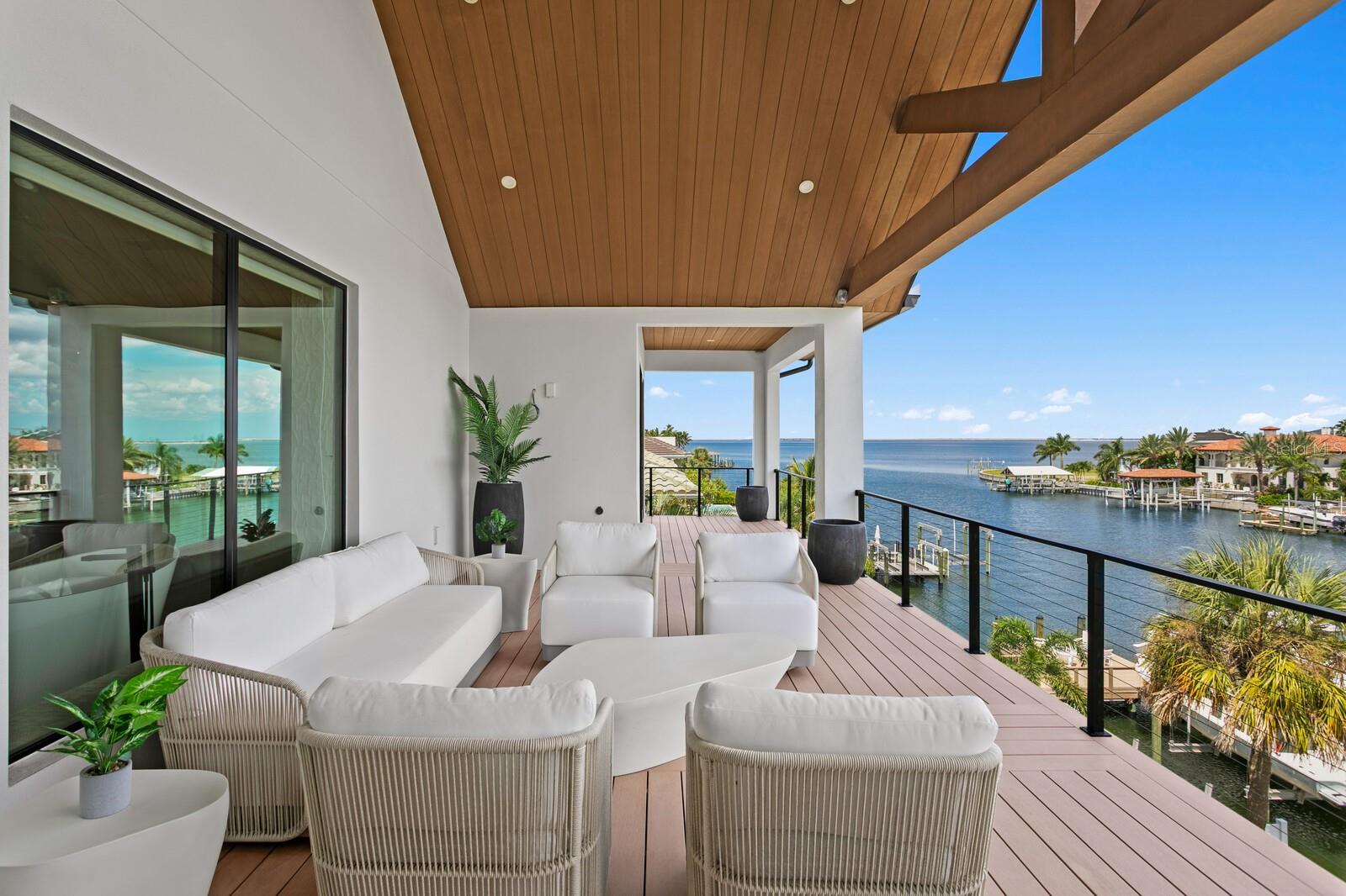 SUNSET PARK ISLES UNIT 2 - Residential