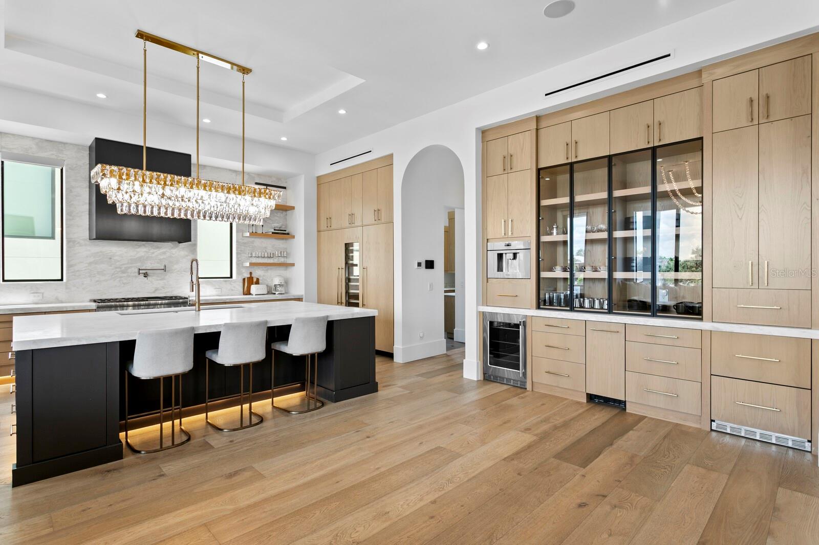 SUNSET PARK ISLES UNIT 2 - Residential