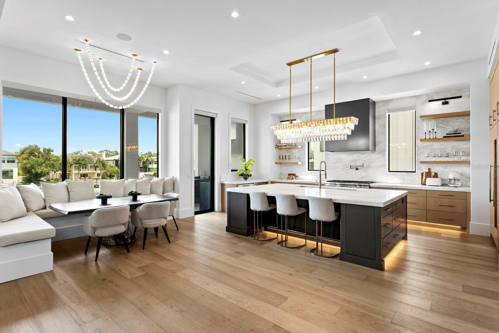 SUNSET PARK ISLES UNIT 2 - Residential