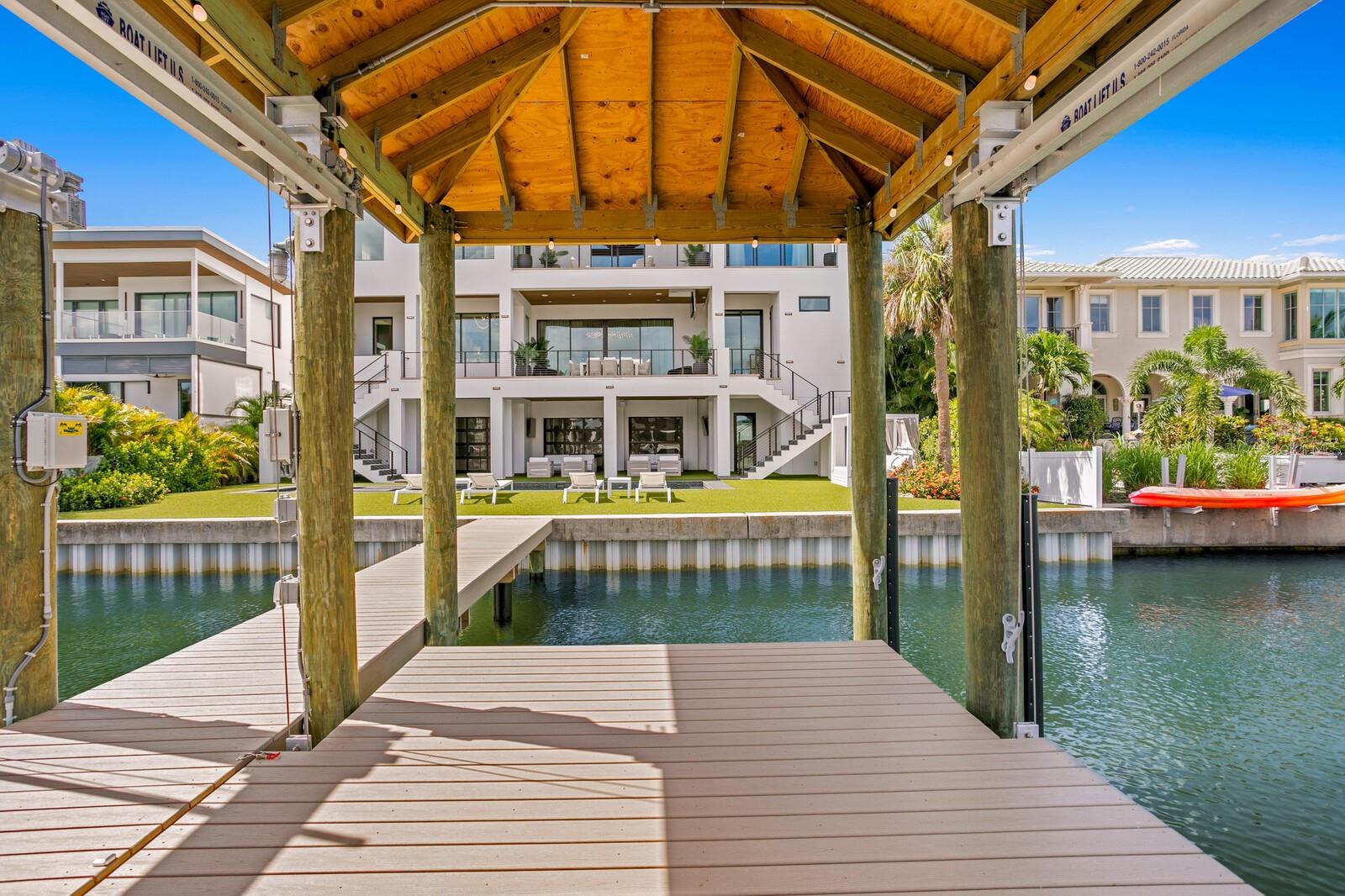 SUNSET PARK ISLES UNIT 2 - Residential