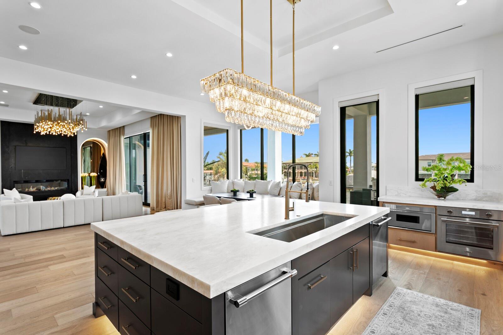 SUNSET PARK ISLES UNIT 2 - Residential
