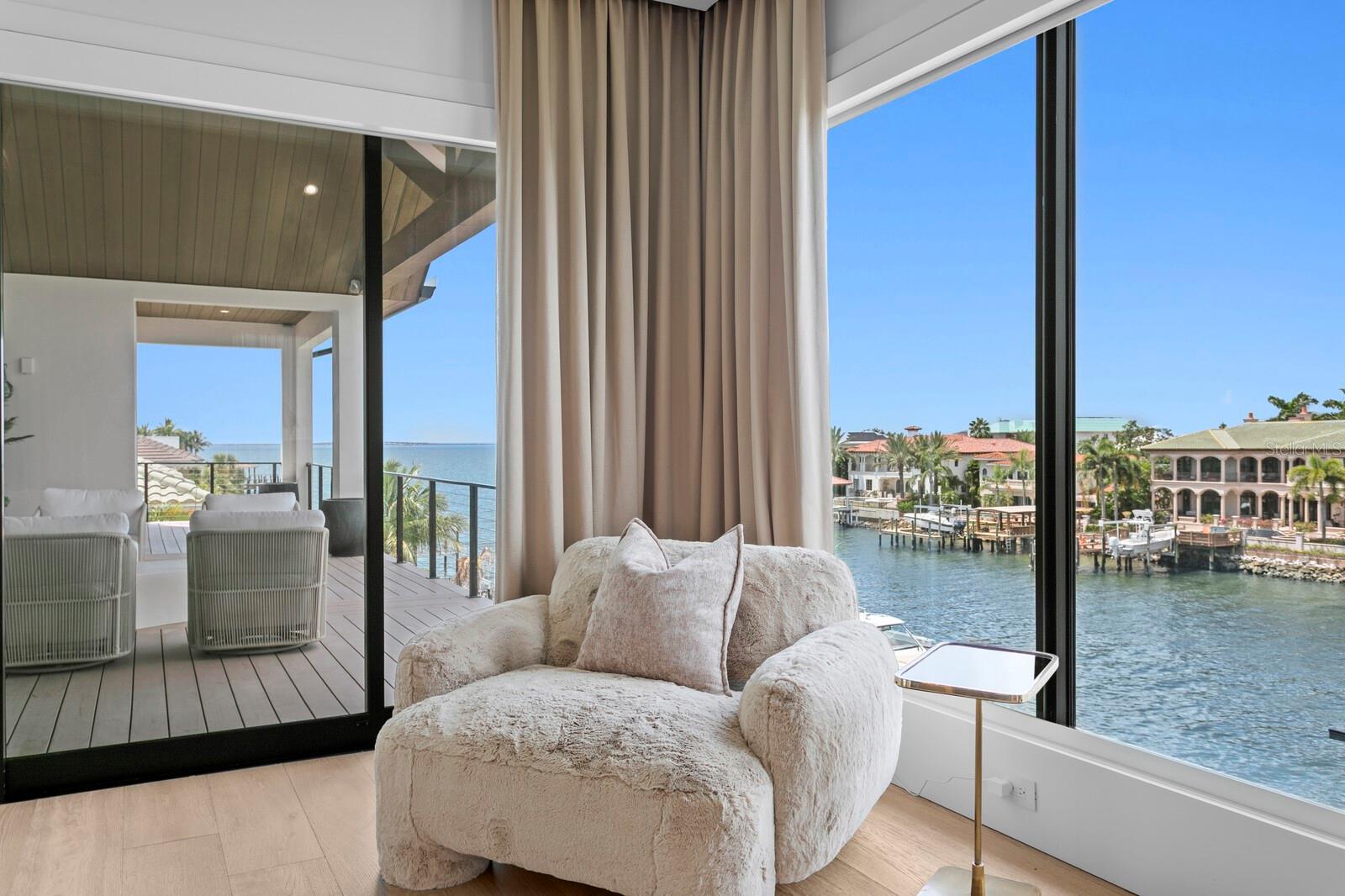 SUNSET PARK ISLES UNIT 2 - Residential