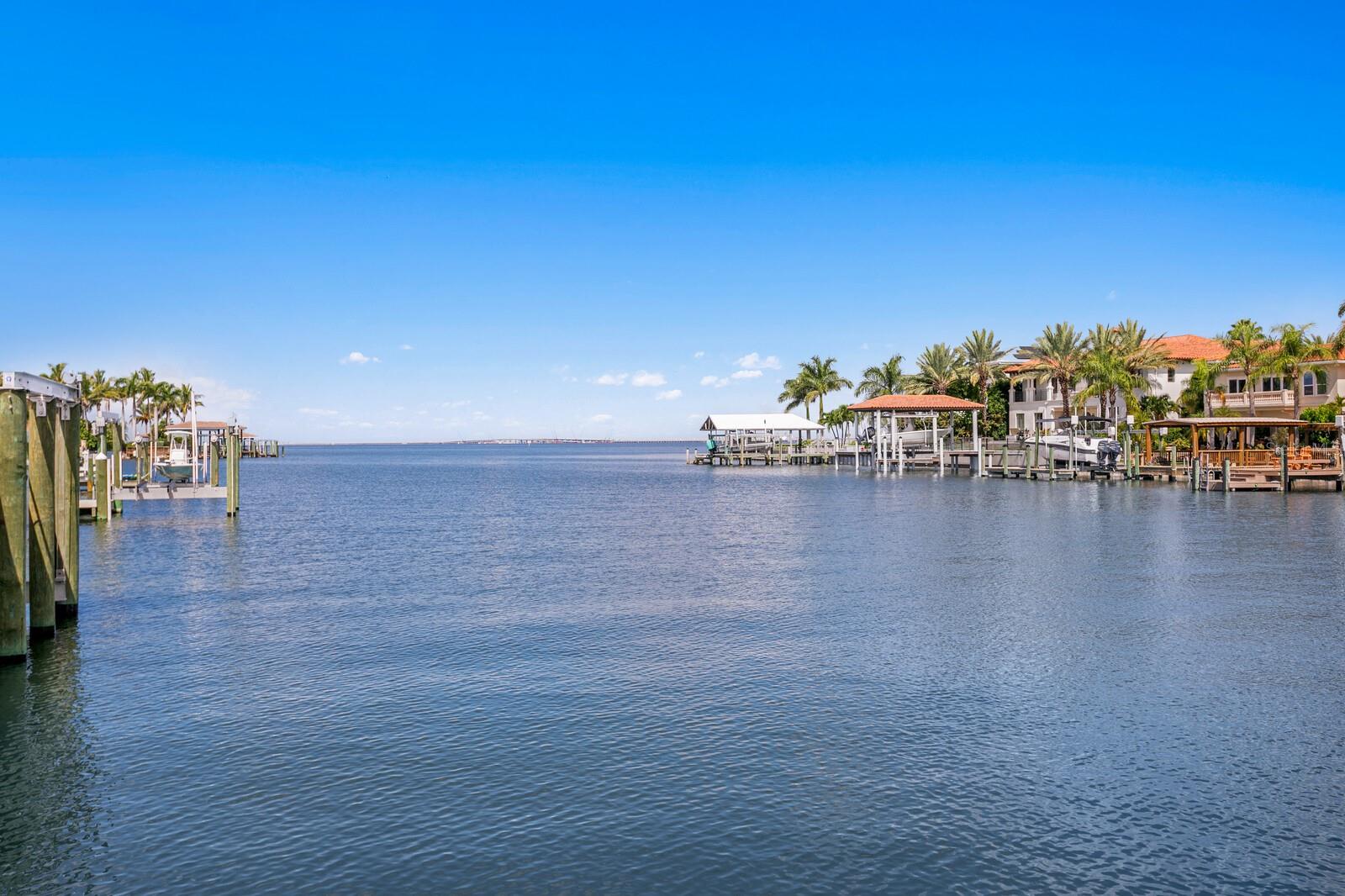 SUNSET PARK ISLES UNIT 2 - Residential