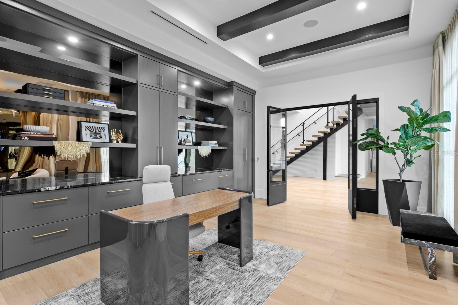 SUNSET PARK ISLES UNIT 2 - Residential