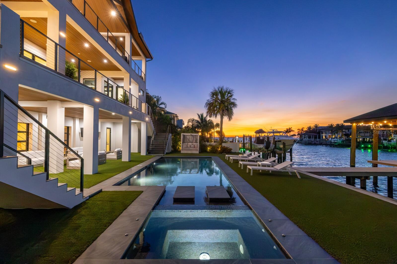 SUNSET PARK ISLES UNIT 2 - Residential