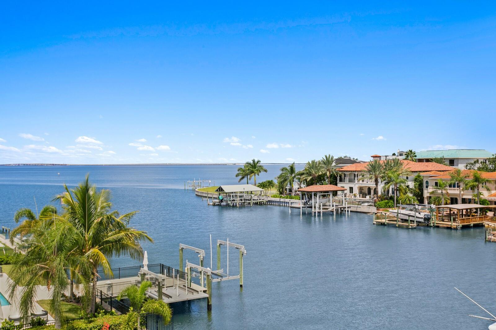 SUNSET PARK ISLES UNIT 2 - Residential