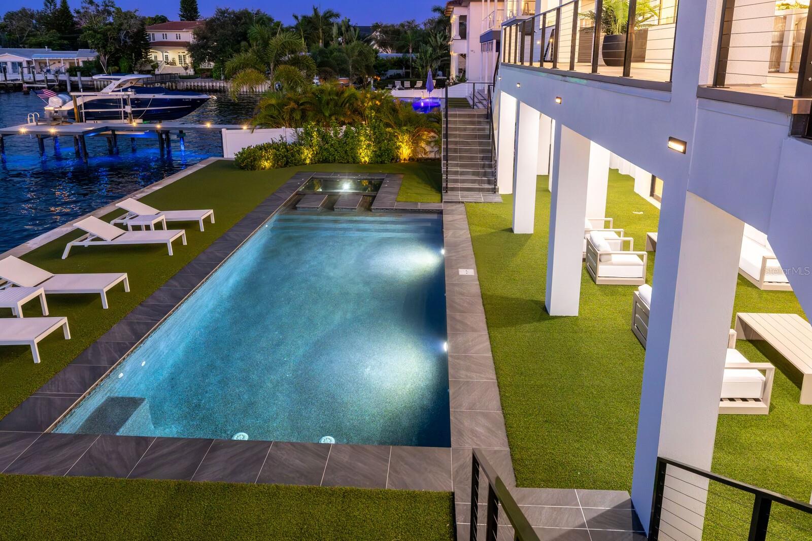 SUNSET PARK ISLES UNIT 2 - Residential