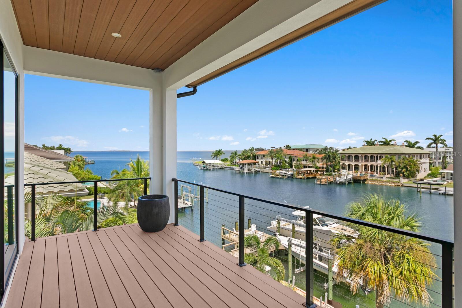 SUNSET PARK ISLES UNIT 2 - Residential